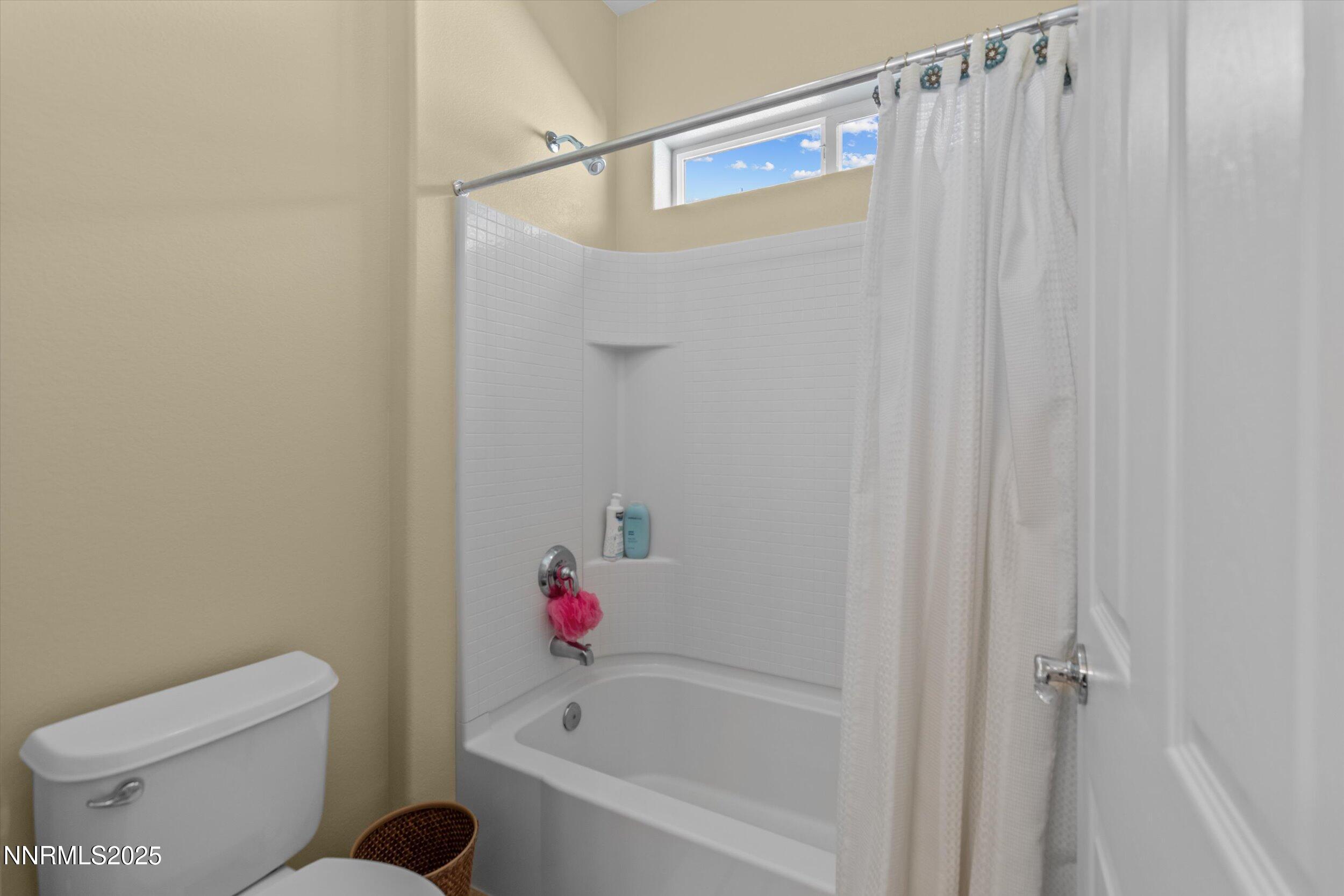 10900 Serratina Drive Property Photo 25