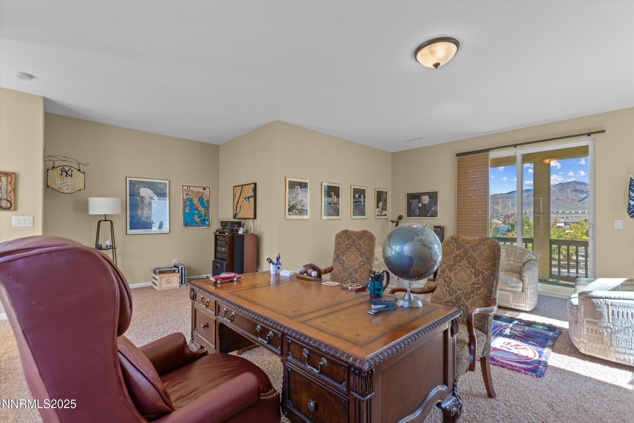 10900 Serratina Drive Property Photo 34