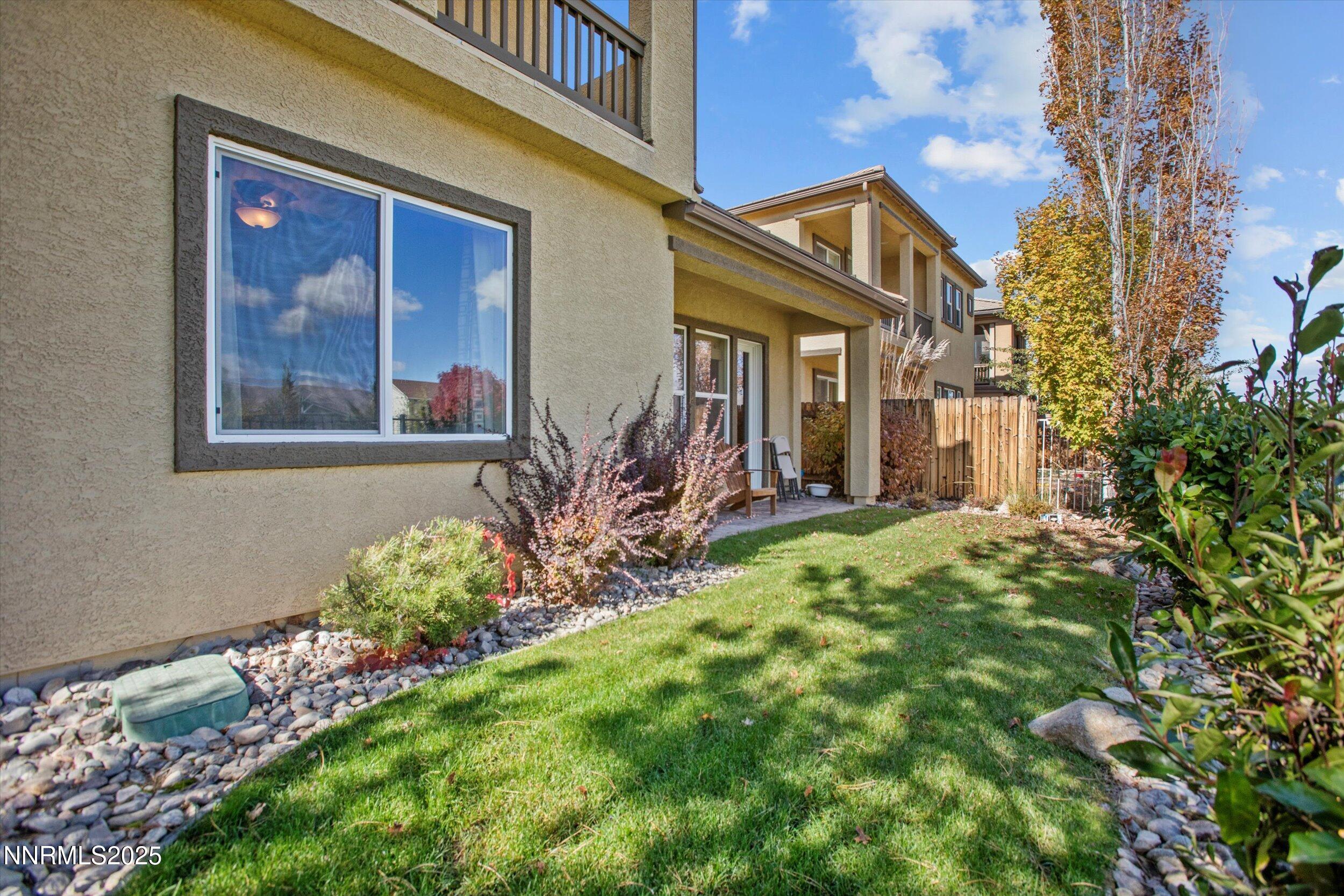 10900 Serratina Drive Property Photo 37