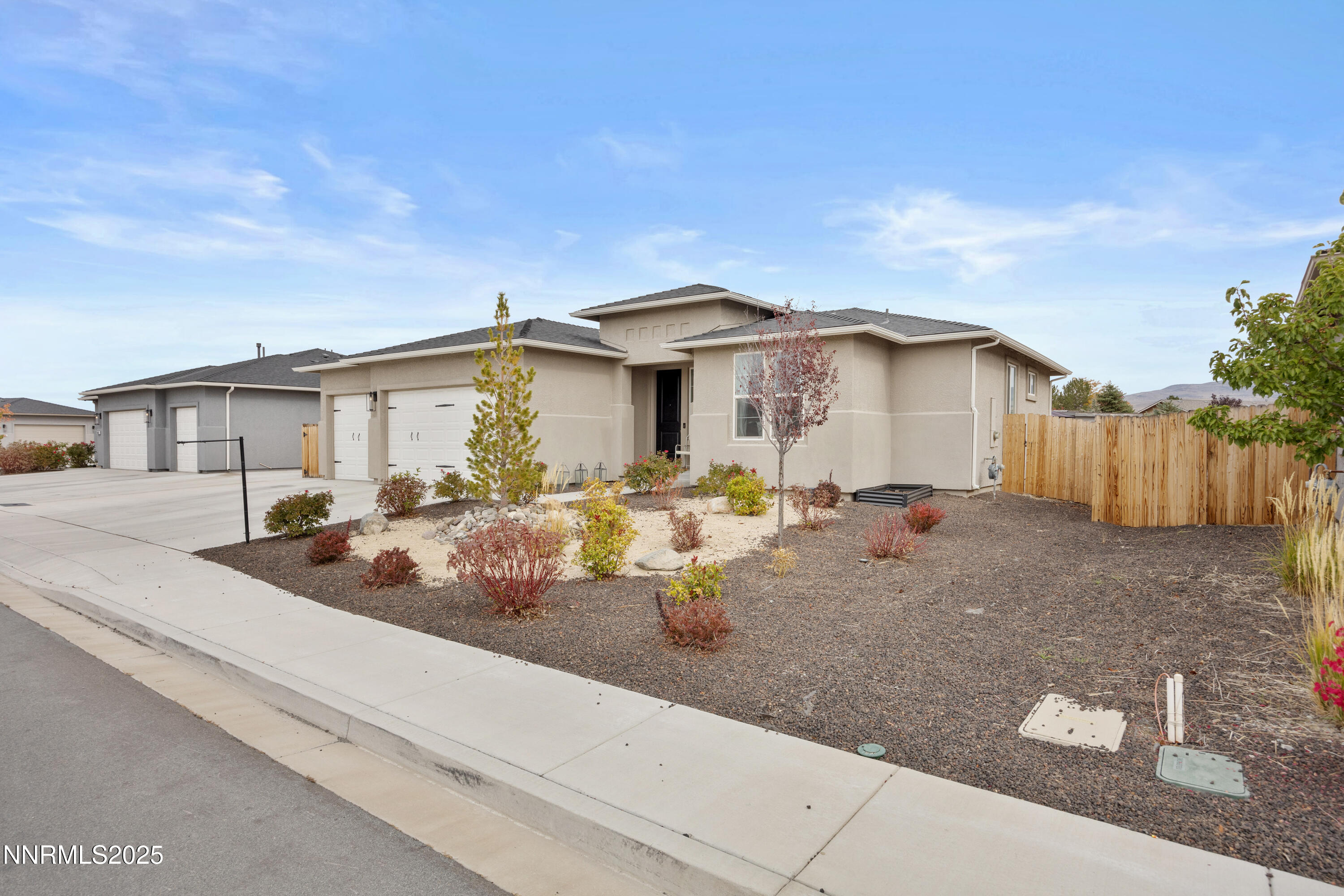 10330 S Penasquitos Court Property Photo 4