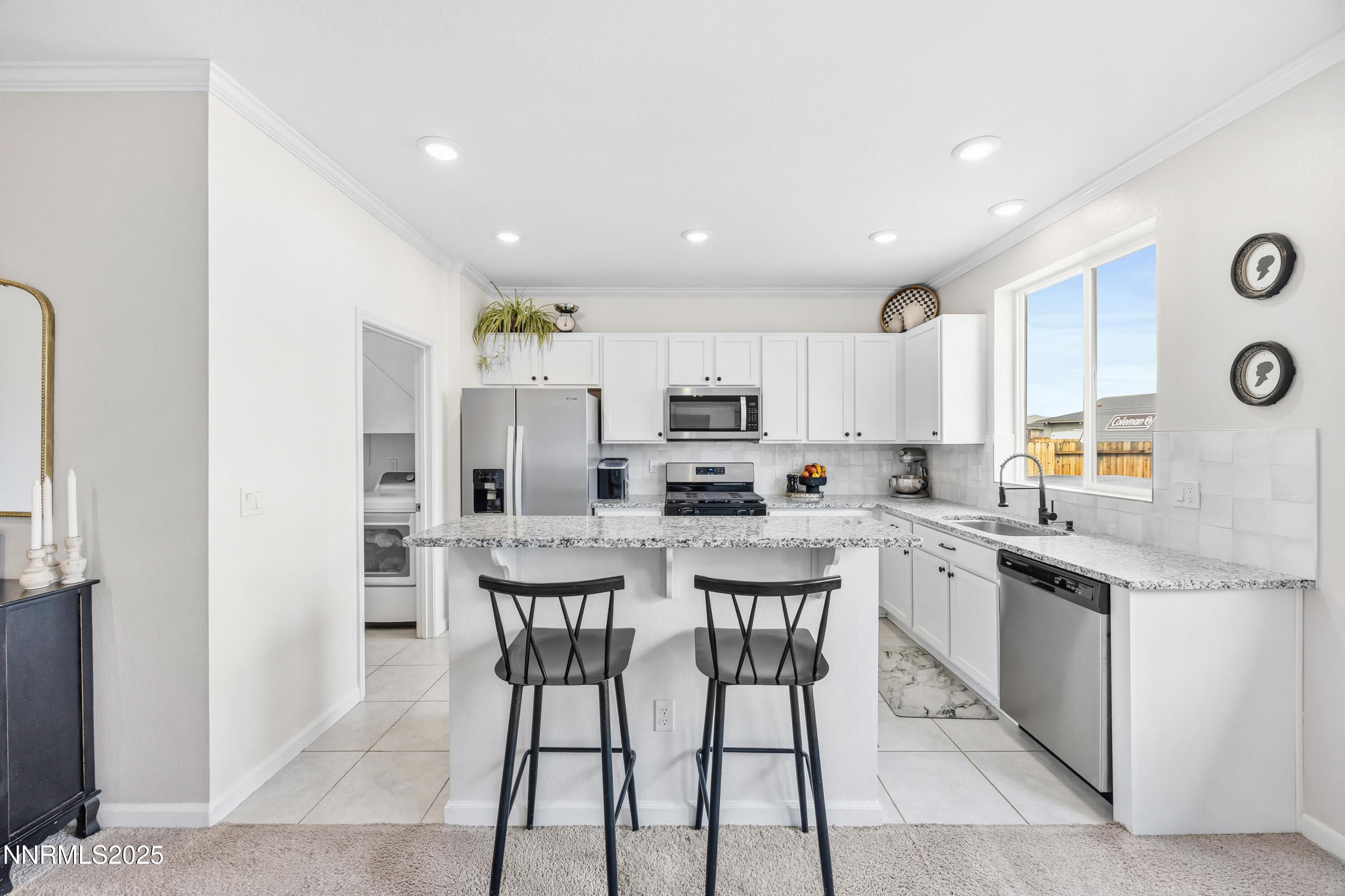 10330 S Penasquitos Court Property Photo 6