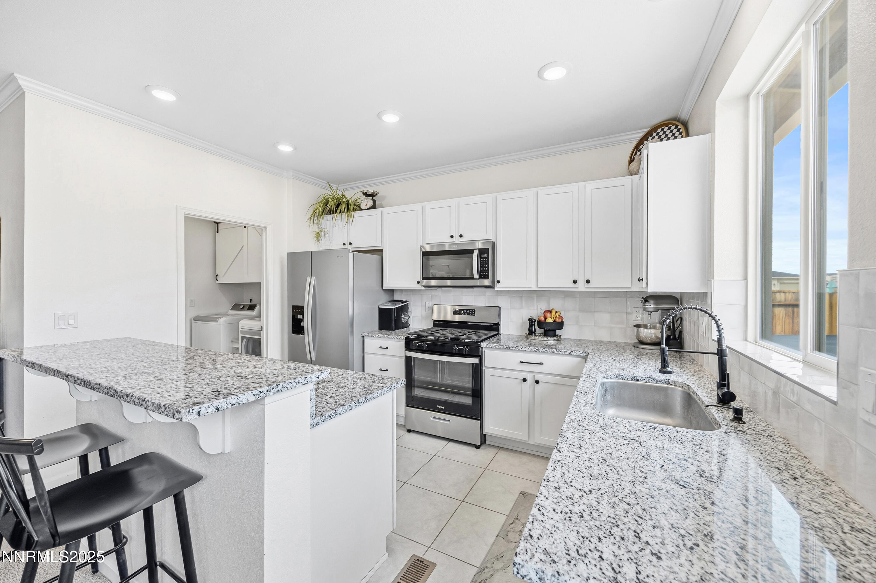 10330 S Penasquitos Court Property Photo 8