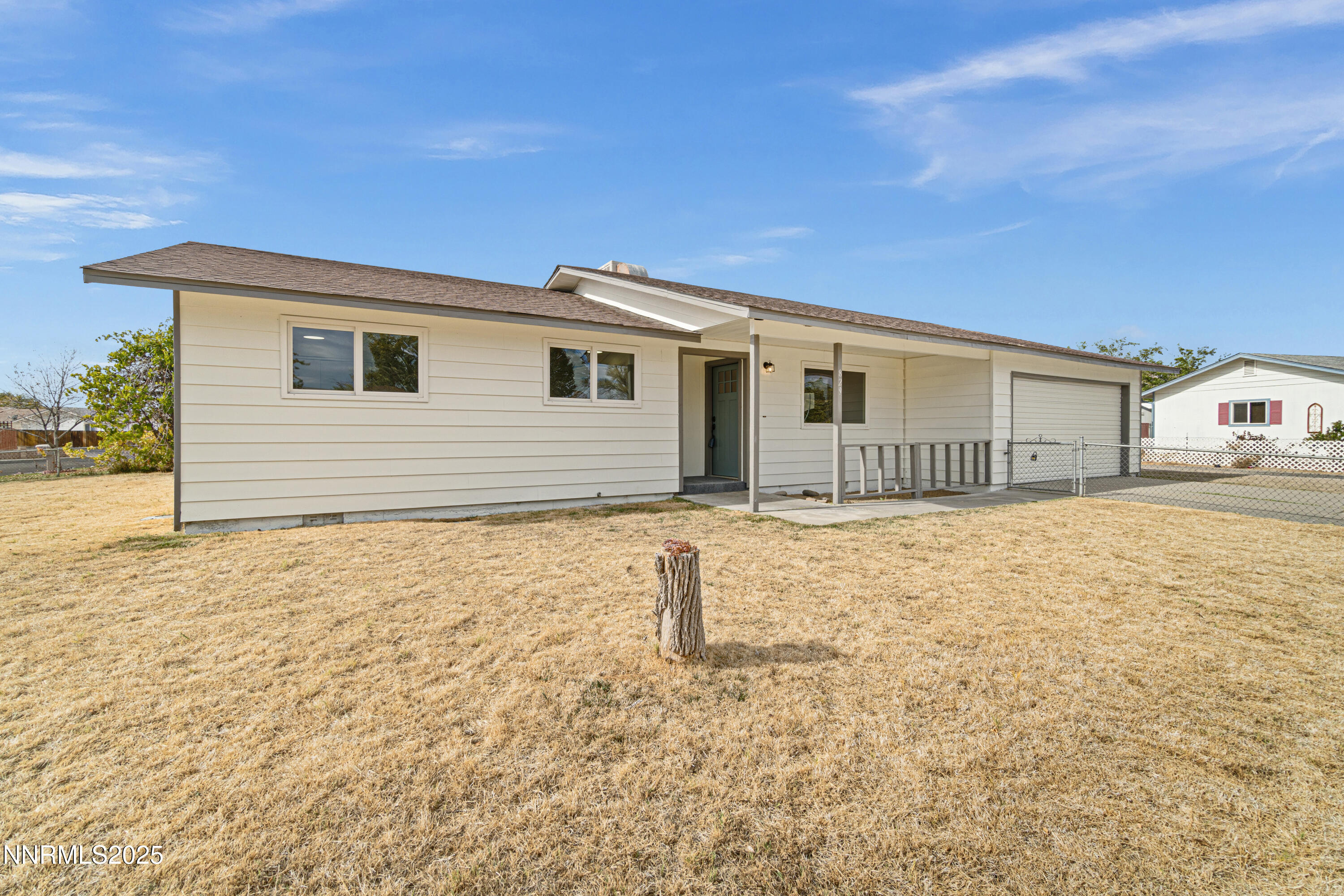 829 Sunset Drive Property Photo 4