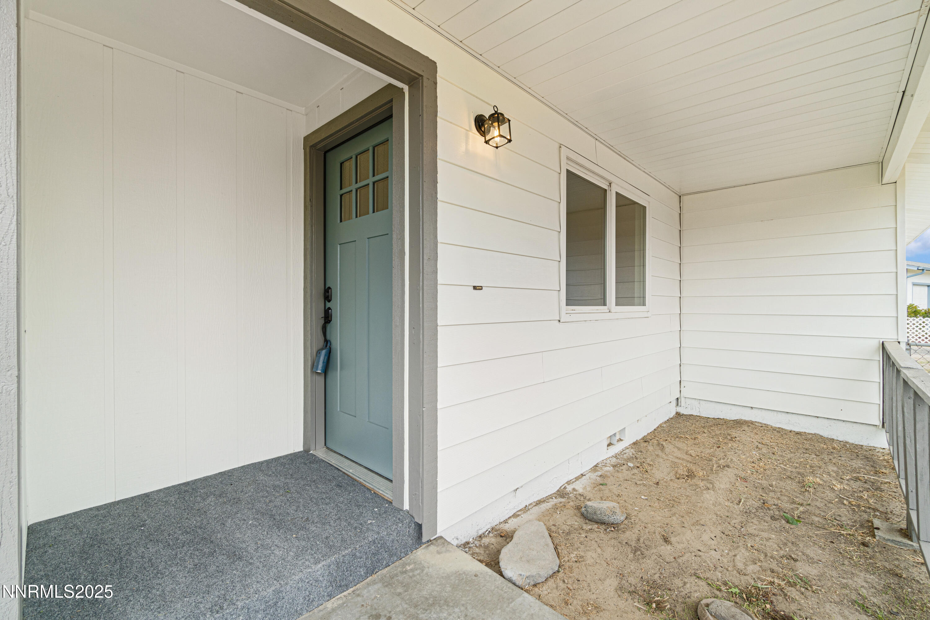 829 Sunset Drive Property Photo 5