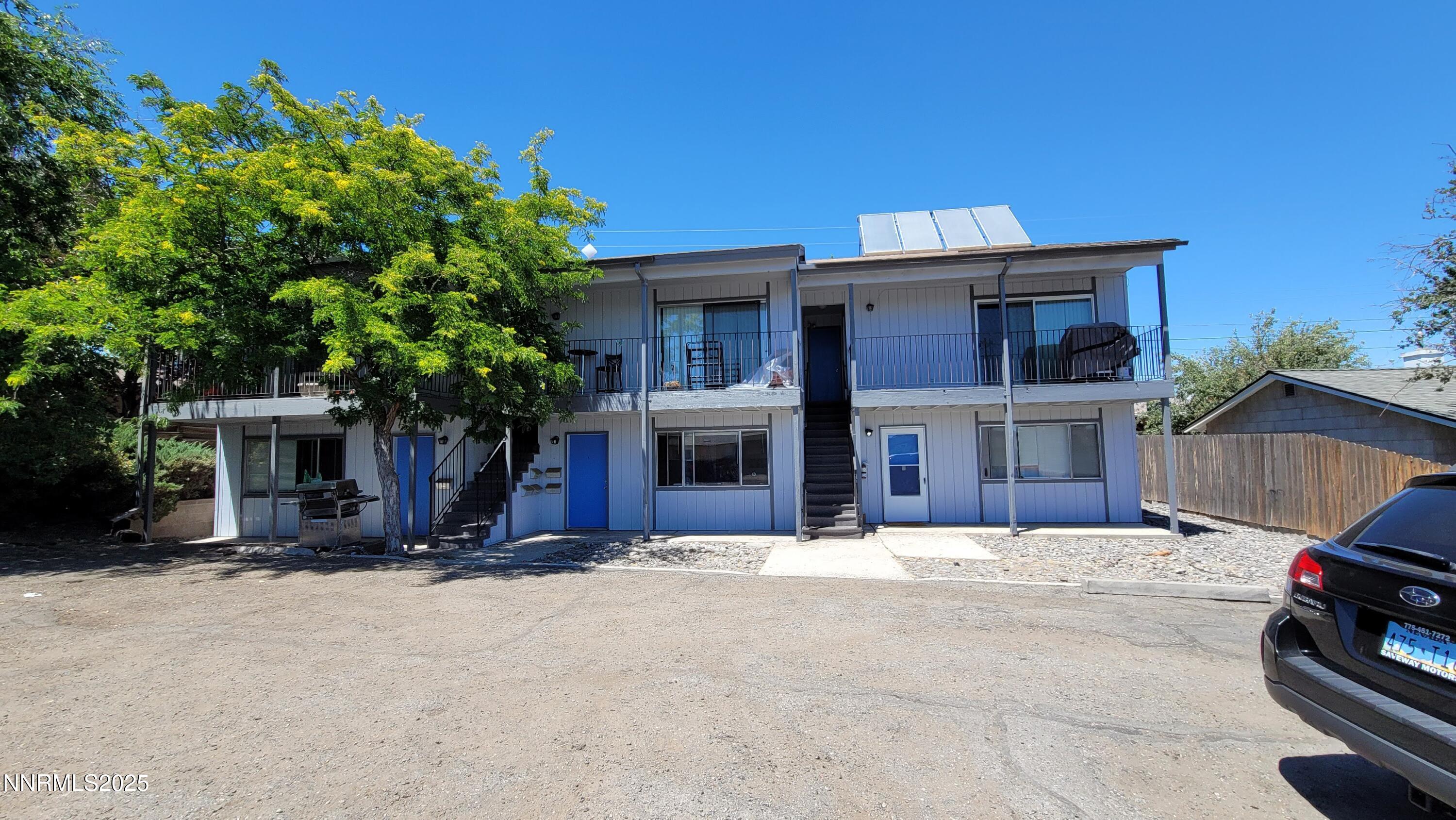 1385 W 6th Street Property Photo 2