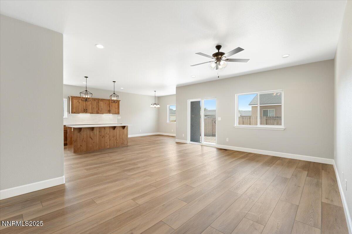 882 Great Basin Lane Property Photo 10