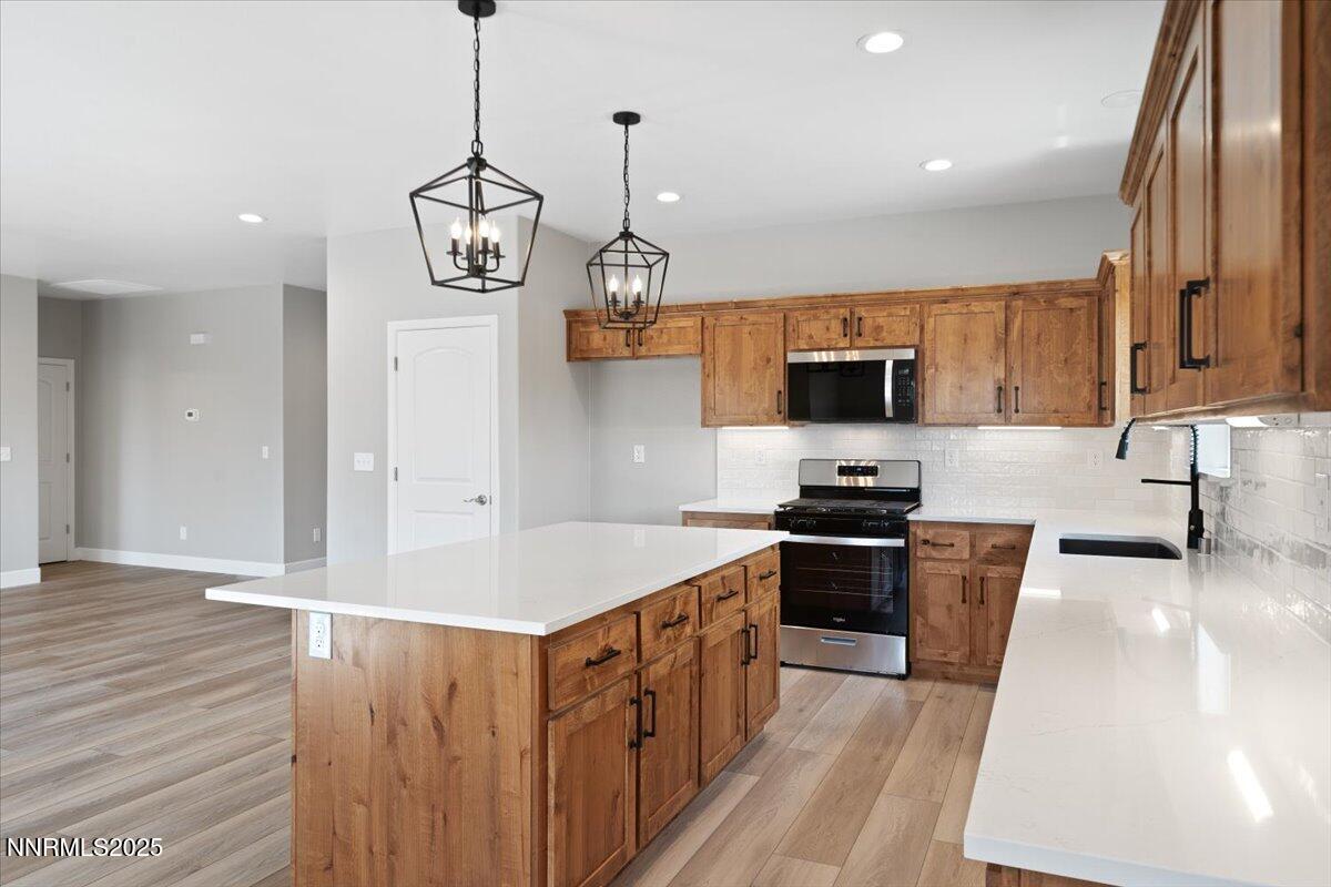 882 Great Basin Lane Property Photo 19