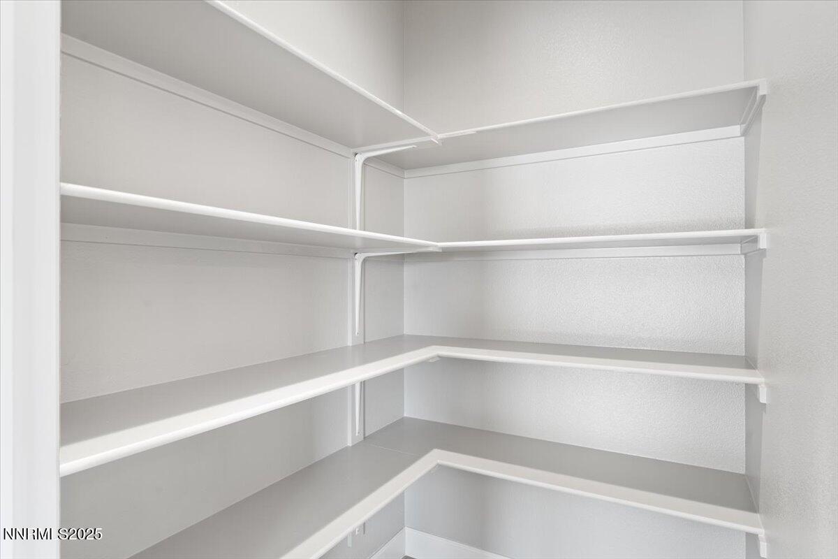 882 Great Basin Lane Property Photo 22