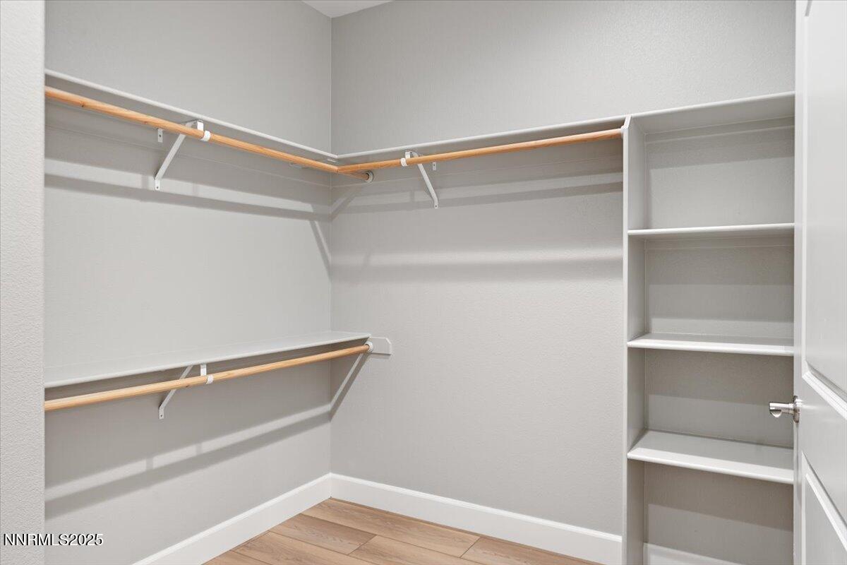 882 Great Basin Lane Property Photo 32