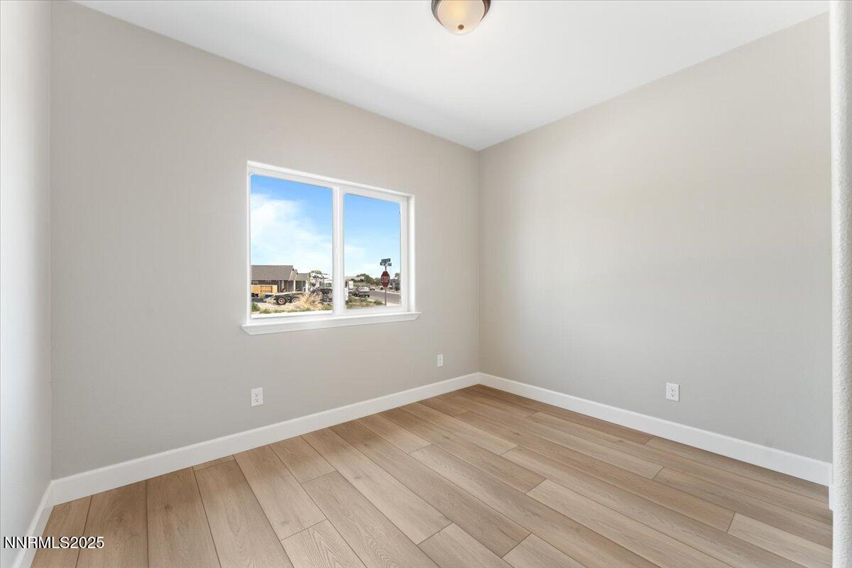 882 Great Basin Lane Property Photo 37