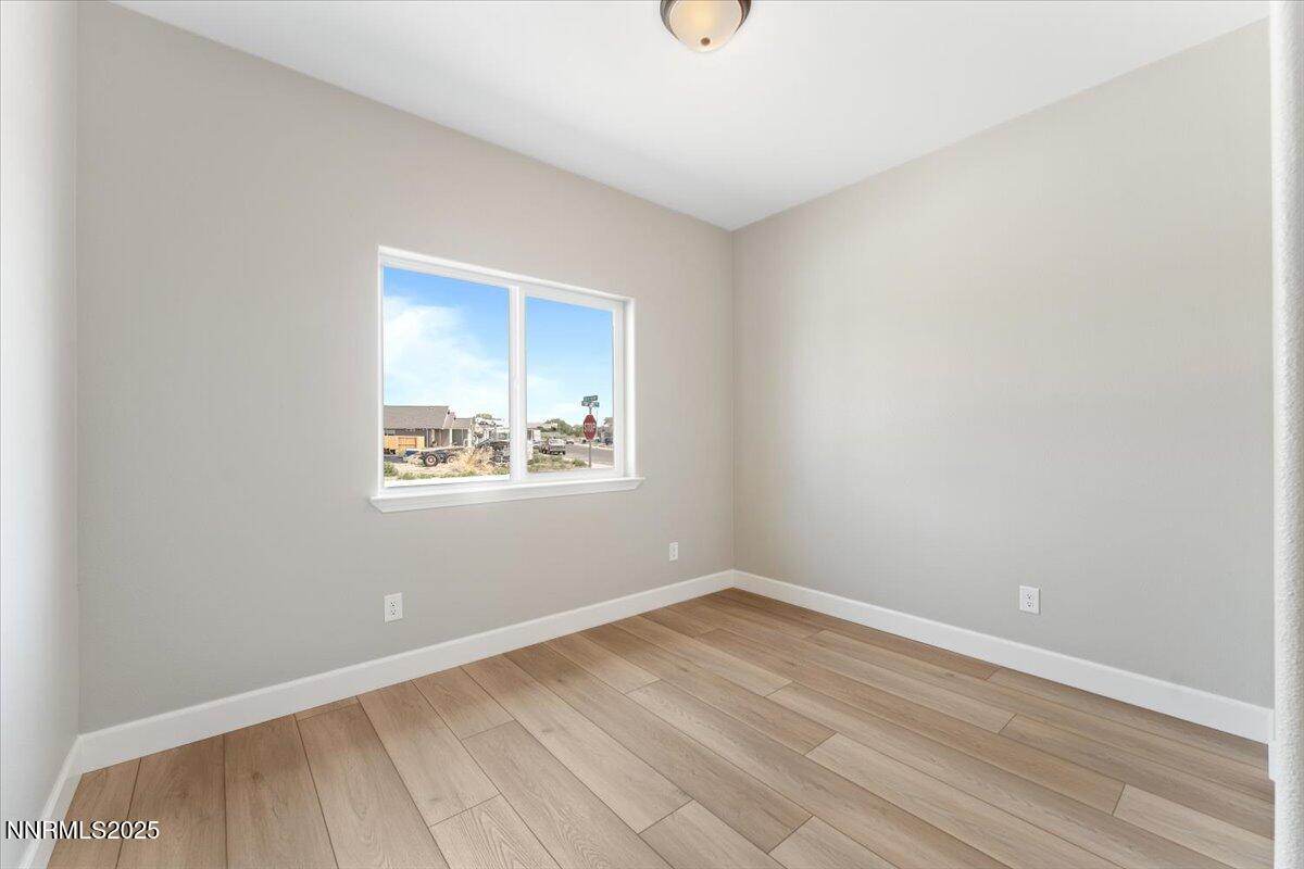 882 Great Basin Lane Property Photo 38