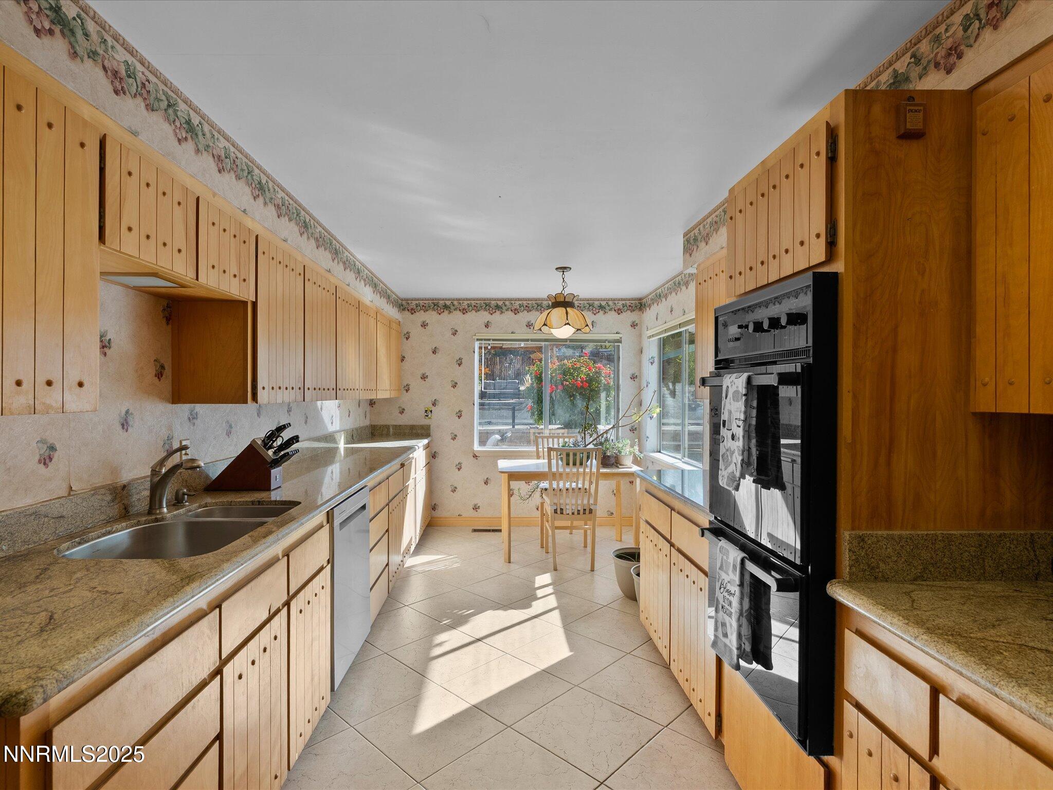 13840 Chamy Drive Property Photo 24