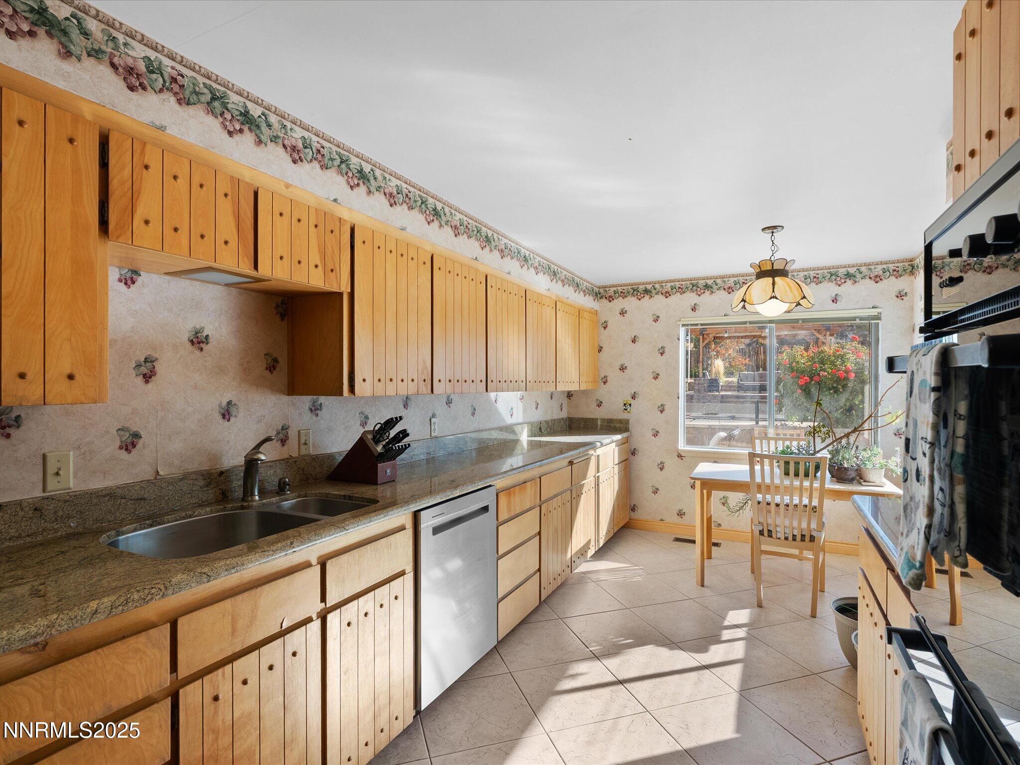 13840 Chamy Drive Property Photo 25