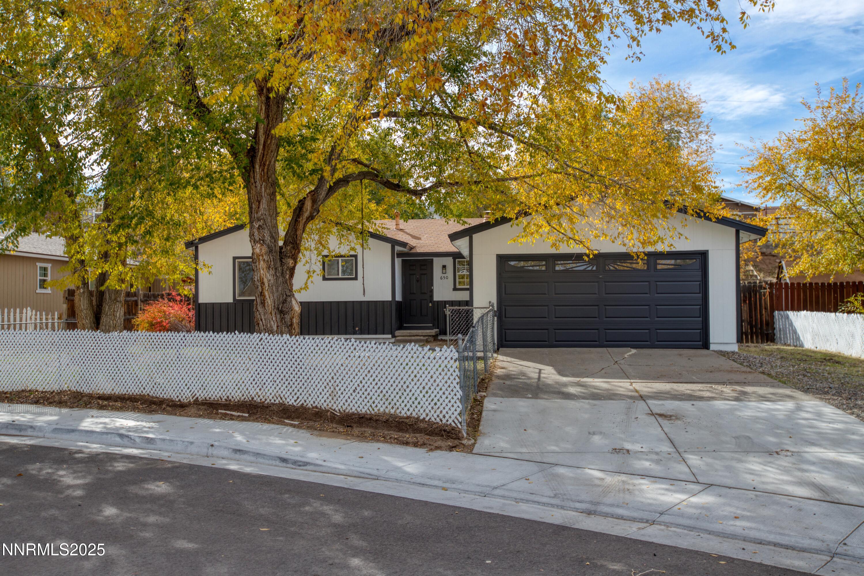 650 Lancaster Drive Property Photo 2