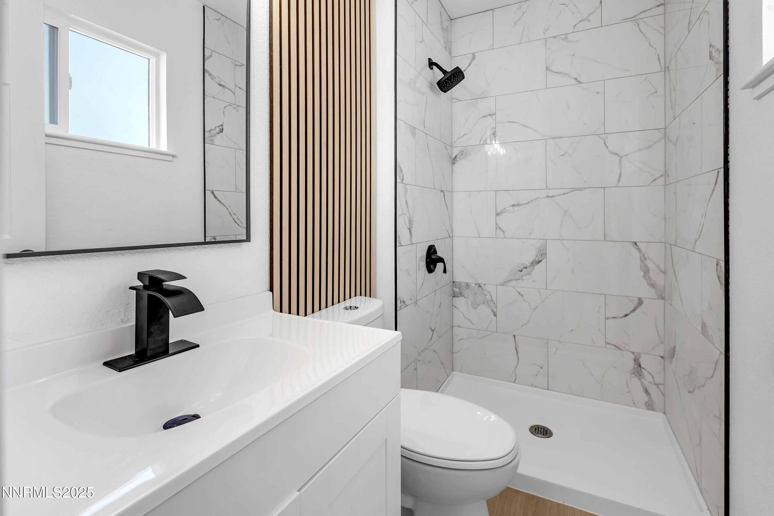 650 Lancaster Drive Property Photo 20