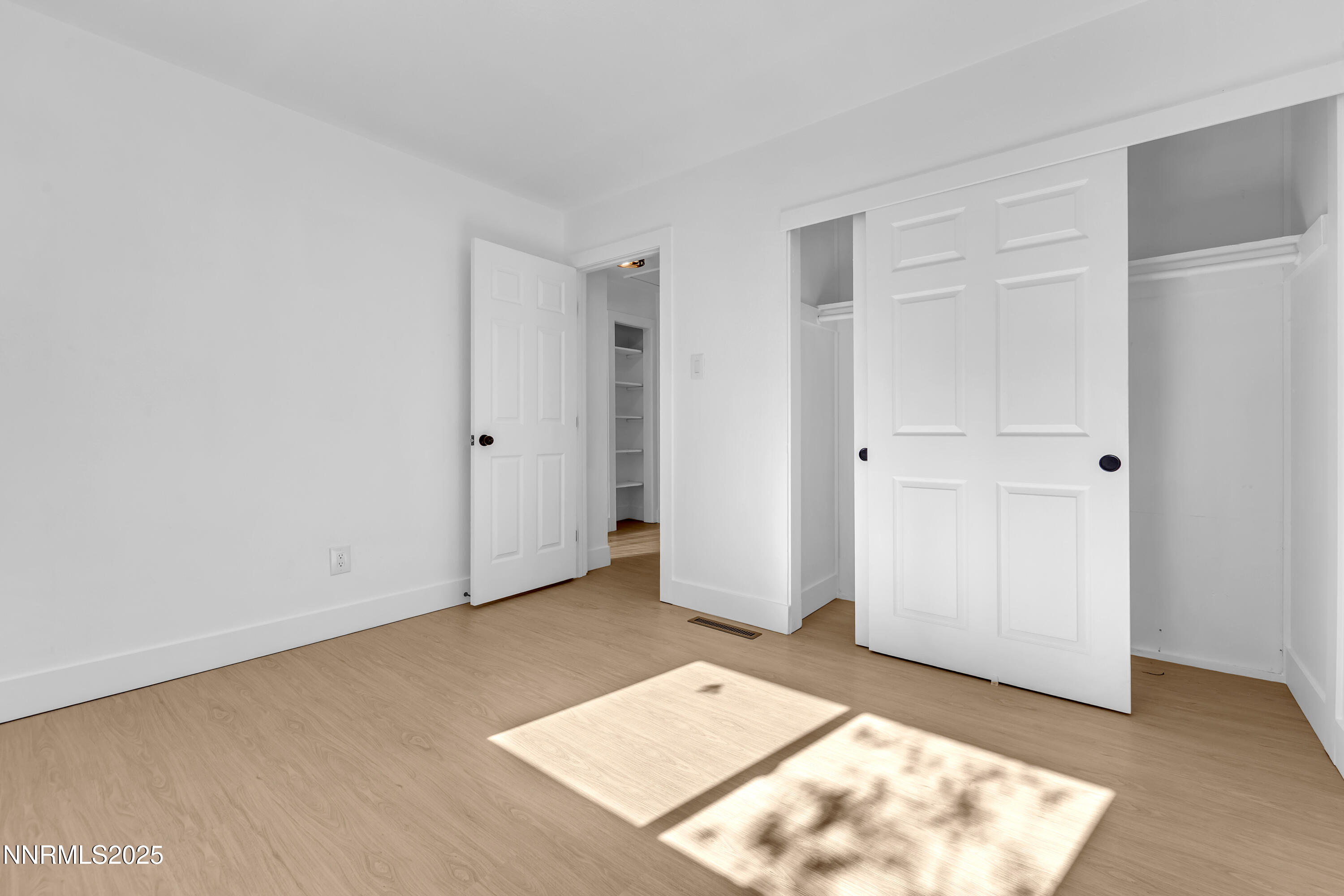 650 Lancaster Drive Property Photo 22