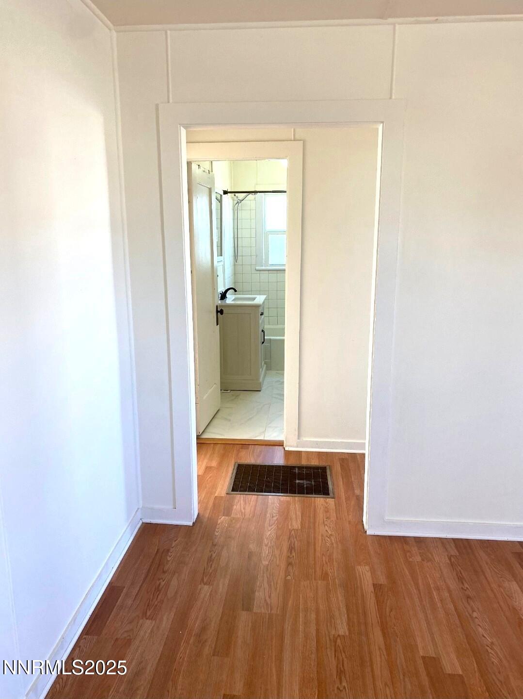 56 E 2nd Street Property Photo 7