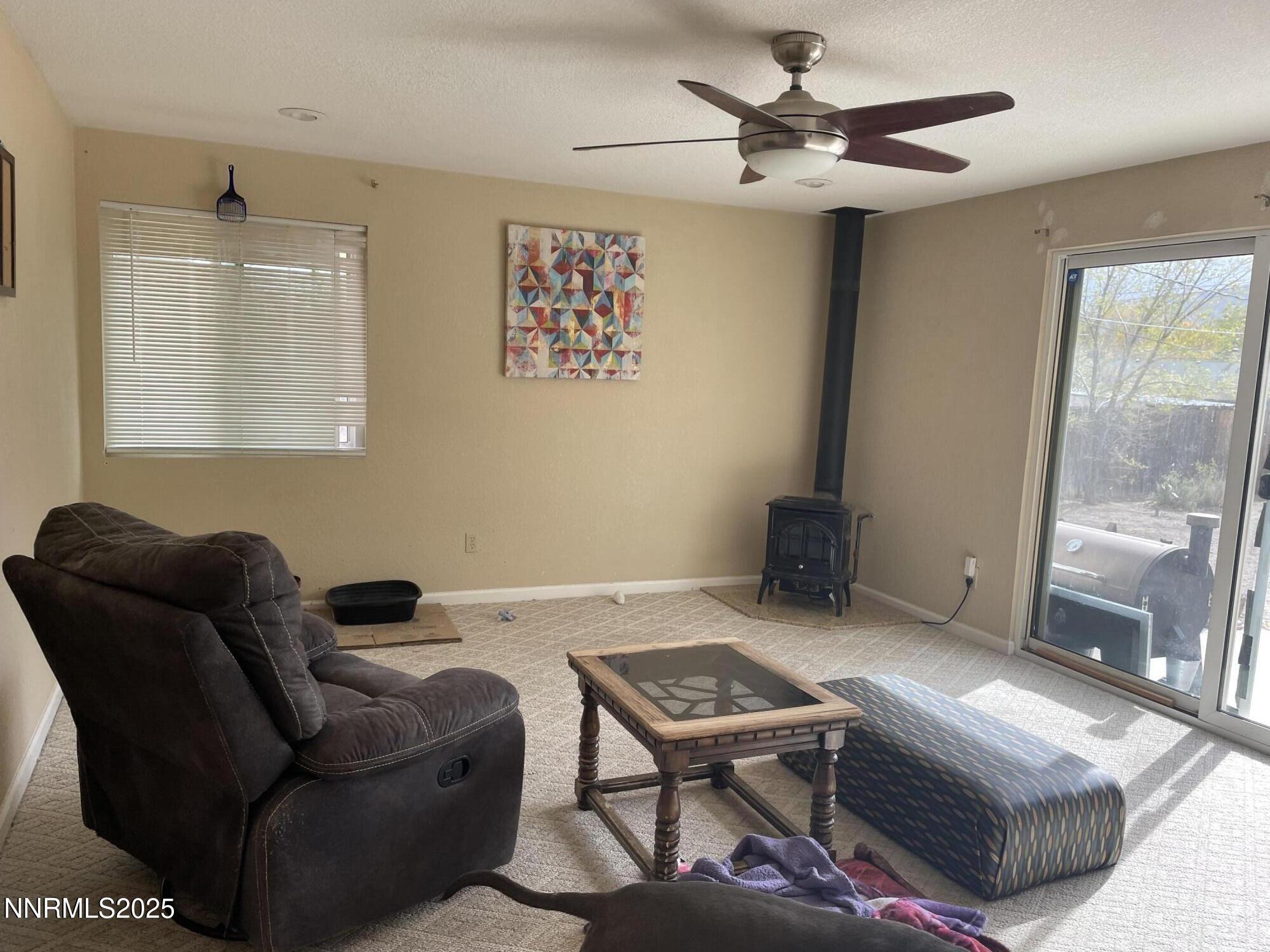 160 Ring Road Property Photo 2