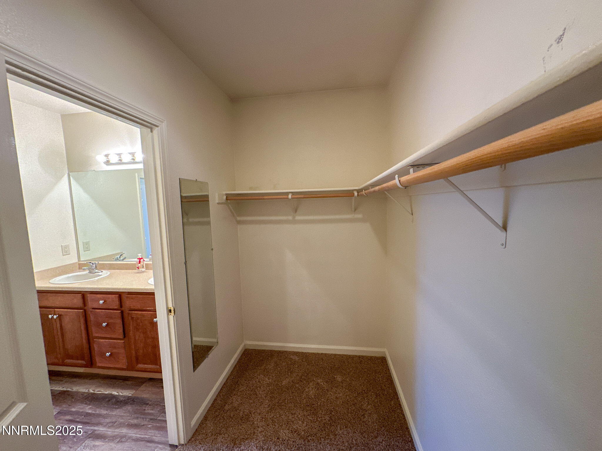 2185 Eagle Greens Drive Property Photo 14