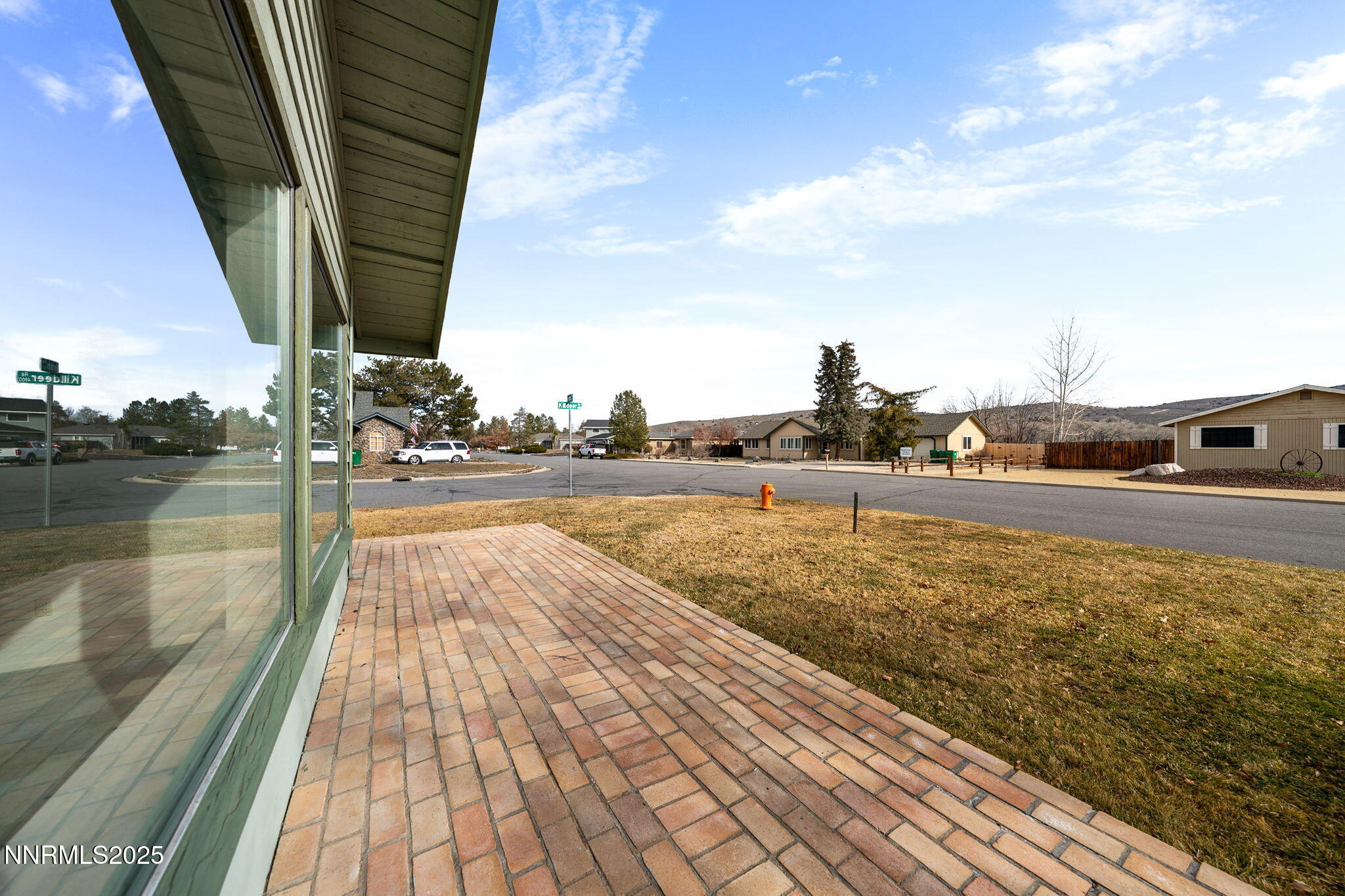 450 E Marsh Road Property Photo 5