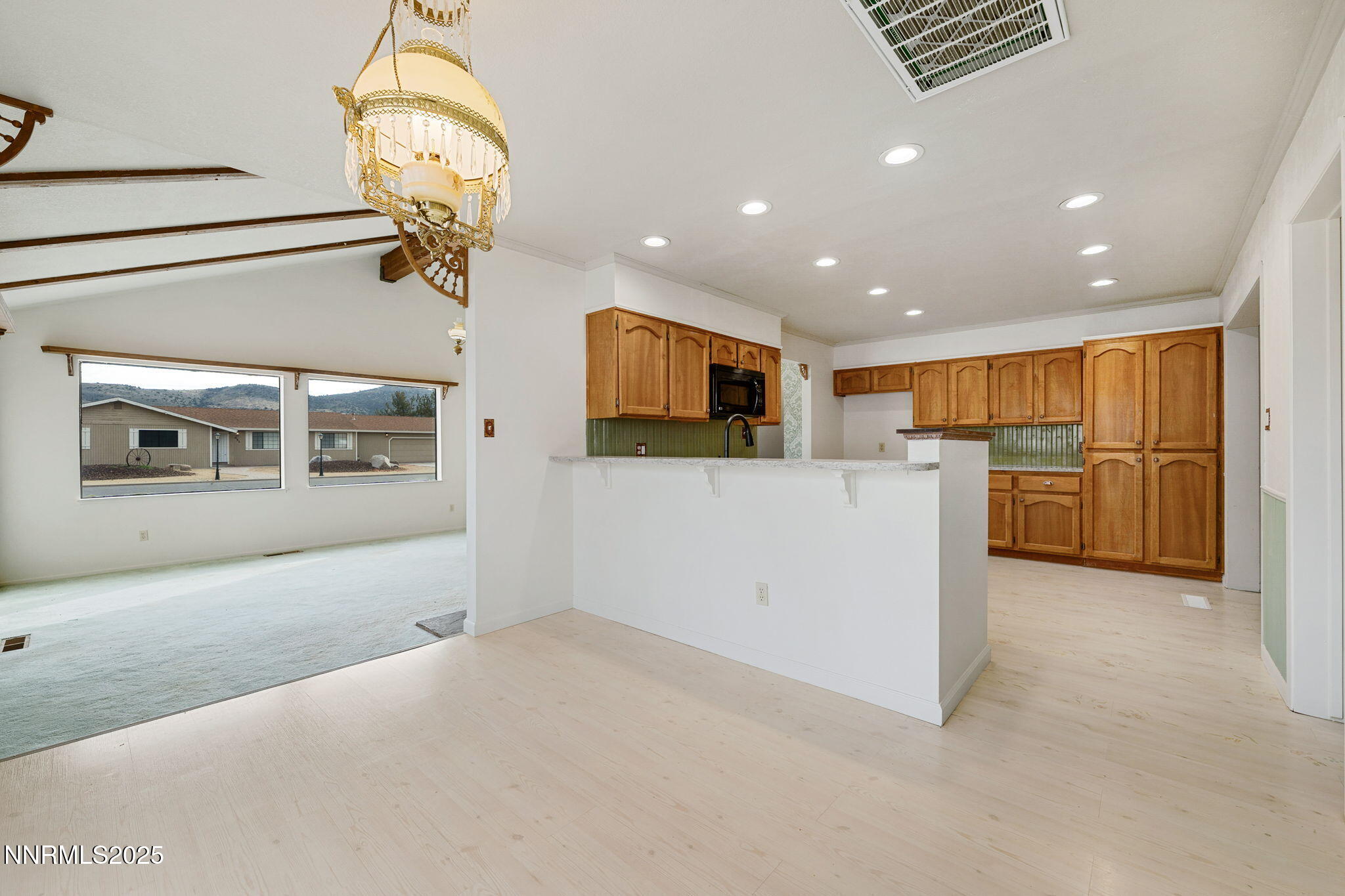 450 E Marsh Road Property Photo 16