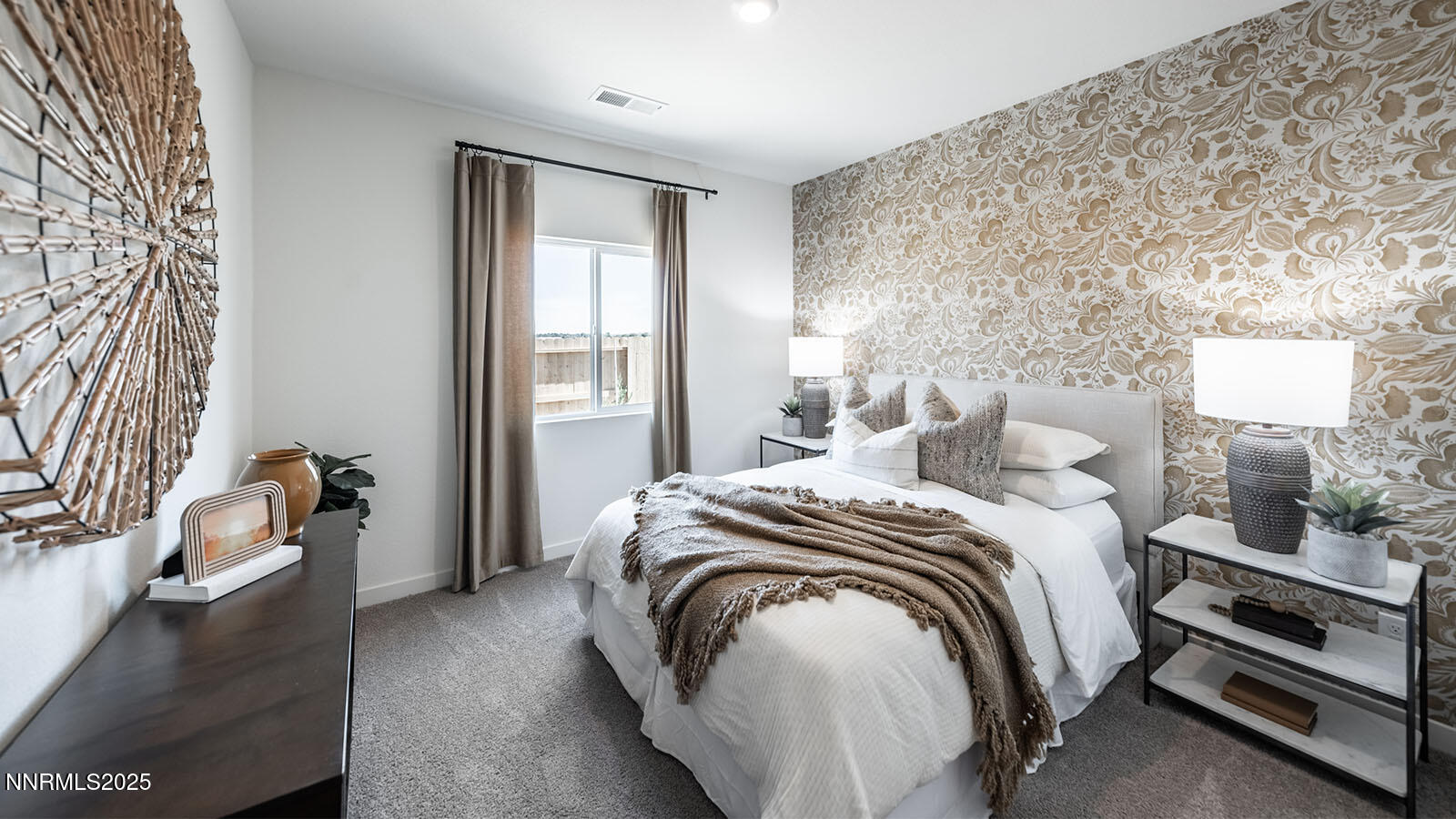 4535 Mifflin Street Property Photo 24