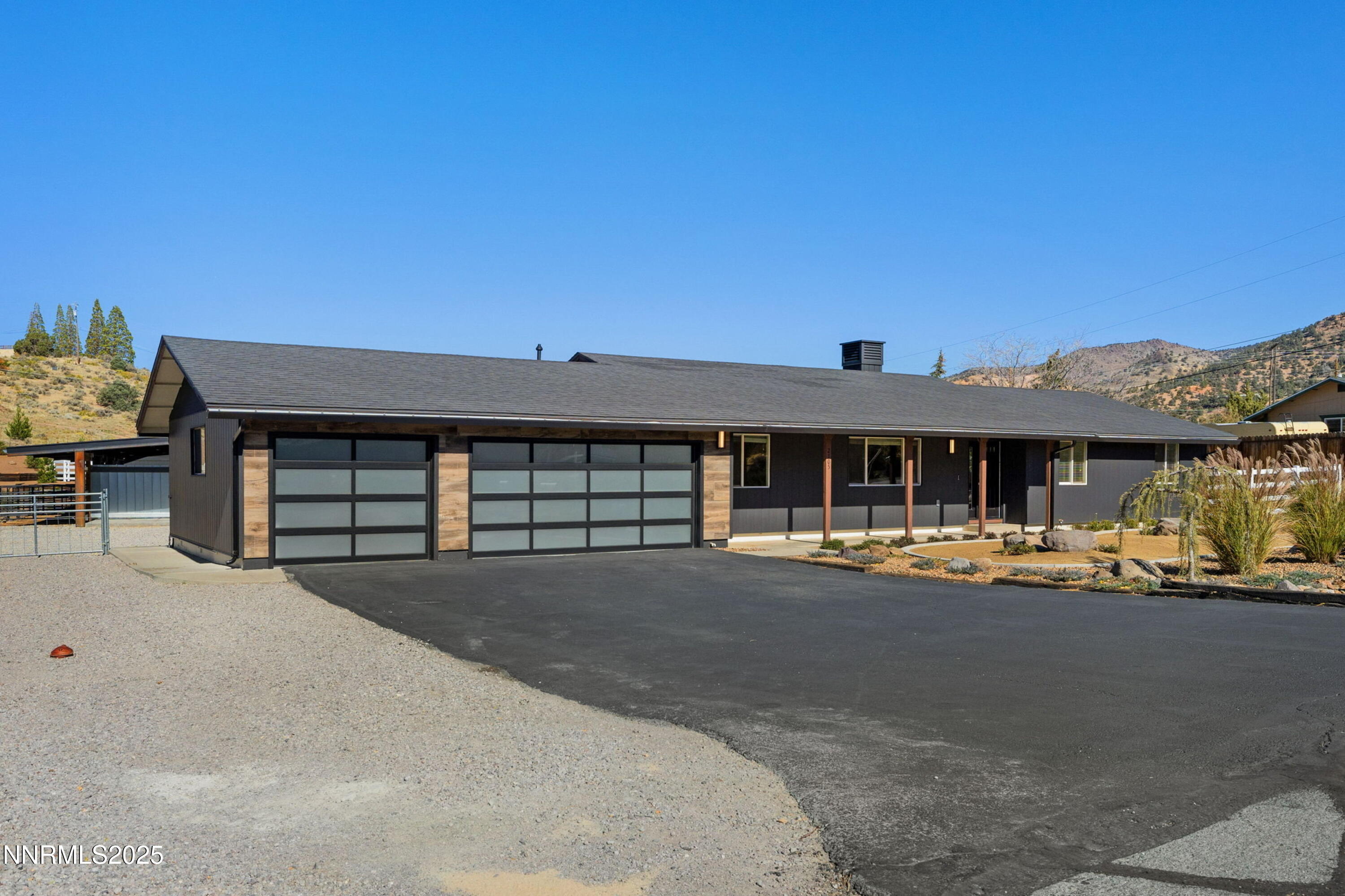 2705 Ravazza Road Property Photo 2