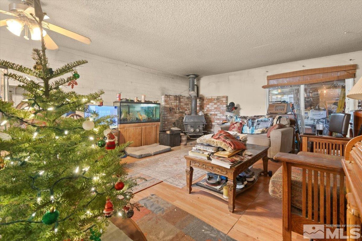 1321 Ashby Court Property Photo 6