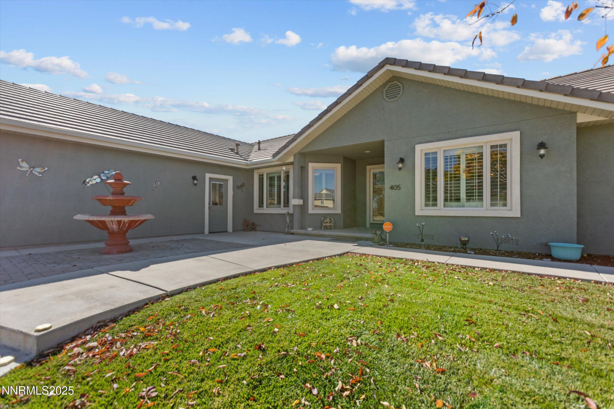 405 Cornerstone Court Property Photo 3