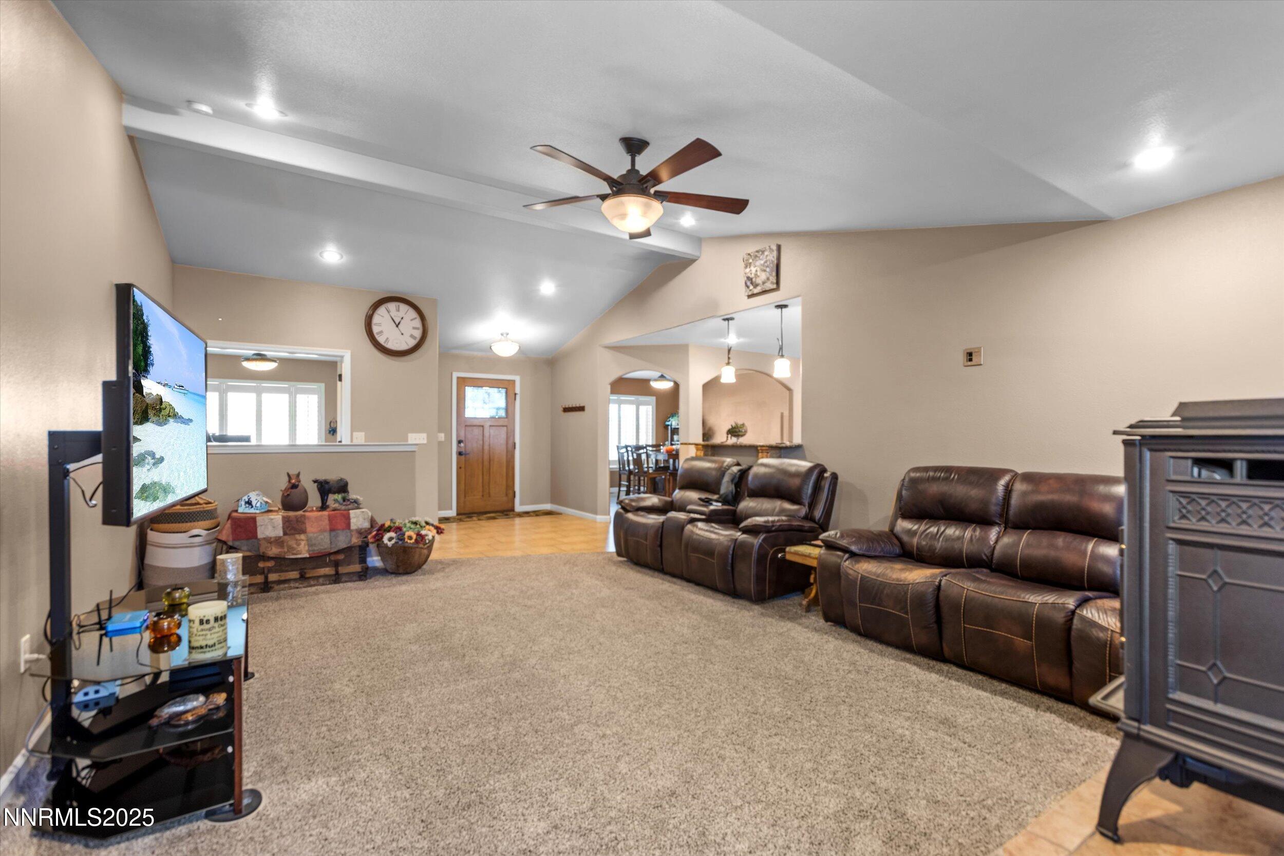 405 Cornerstone Court Property Photo 9