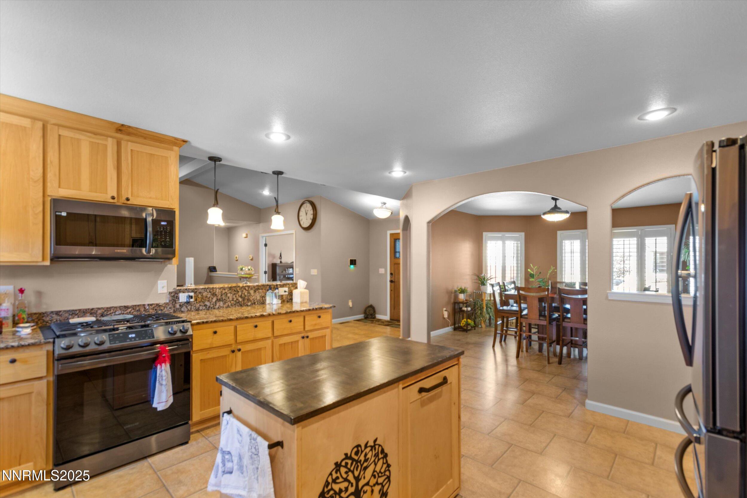 405 Cornerstone Court Property Photo 14