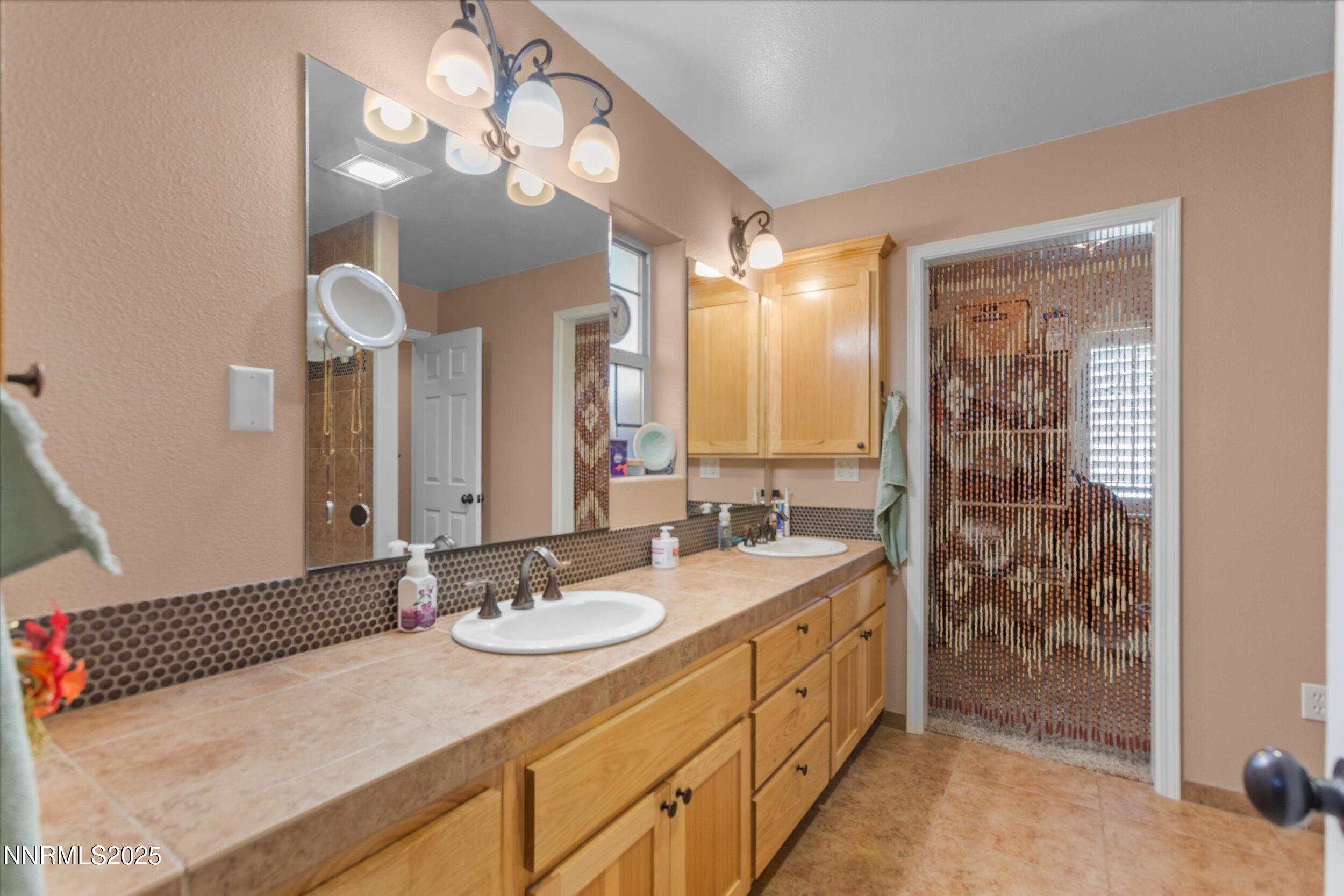 405 Cornerstone Court Property Photo 23