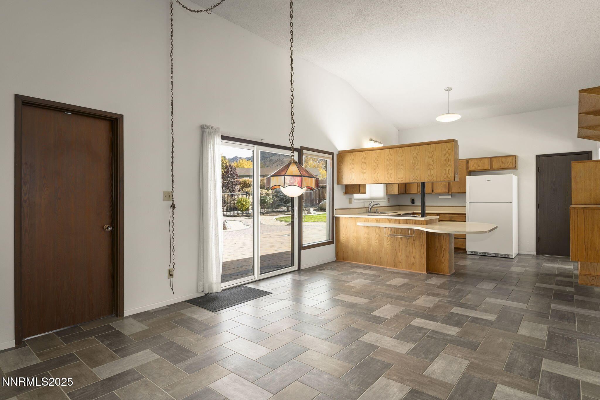 3290 Penfield Circle Property Photo 12