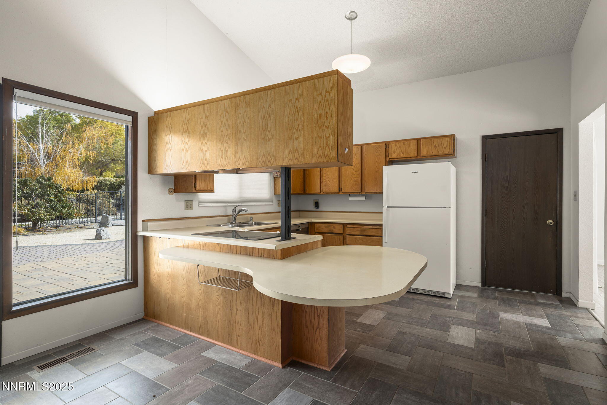 3290 Penfield Circle Property Photo 14