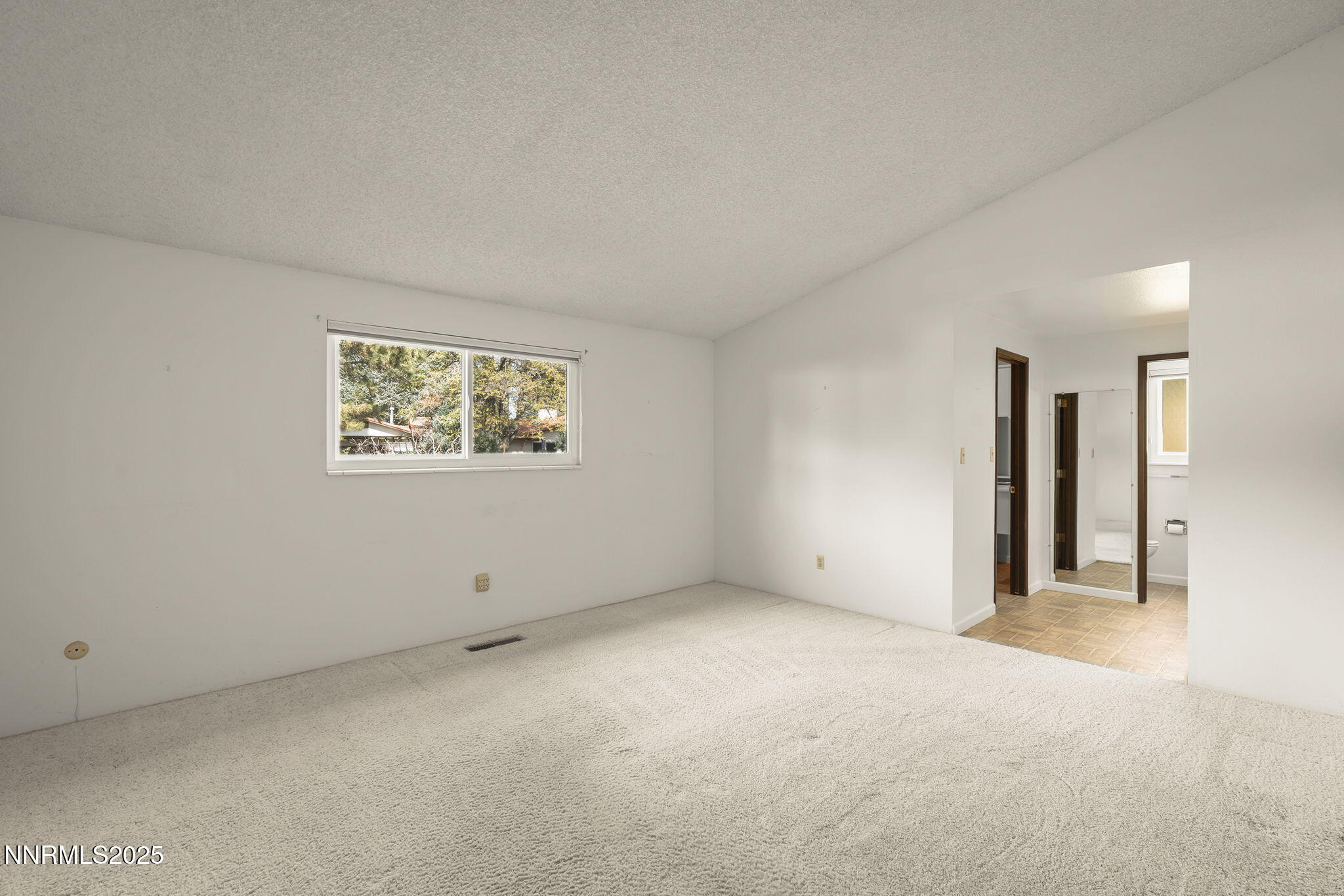 3290 Penfield Circle Property Photo 18