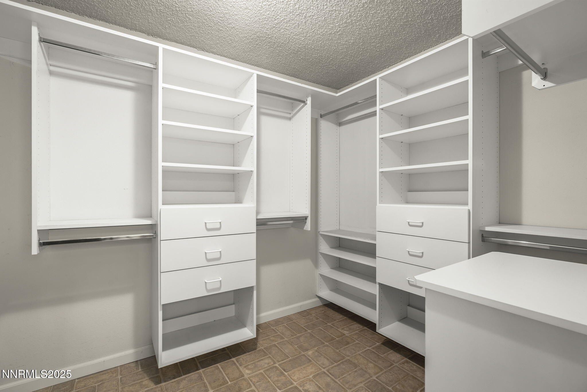 3290 Penfield Circle Property Photo 20