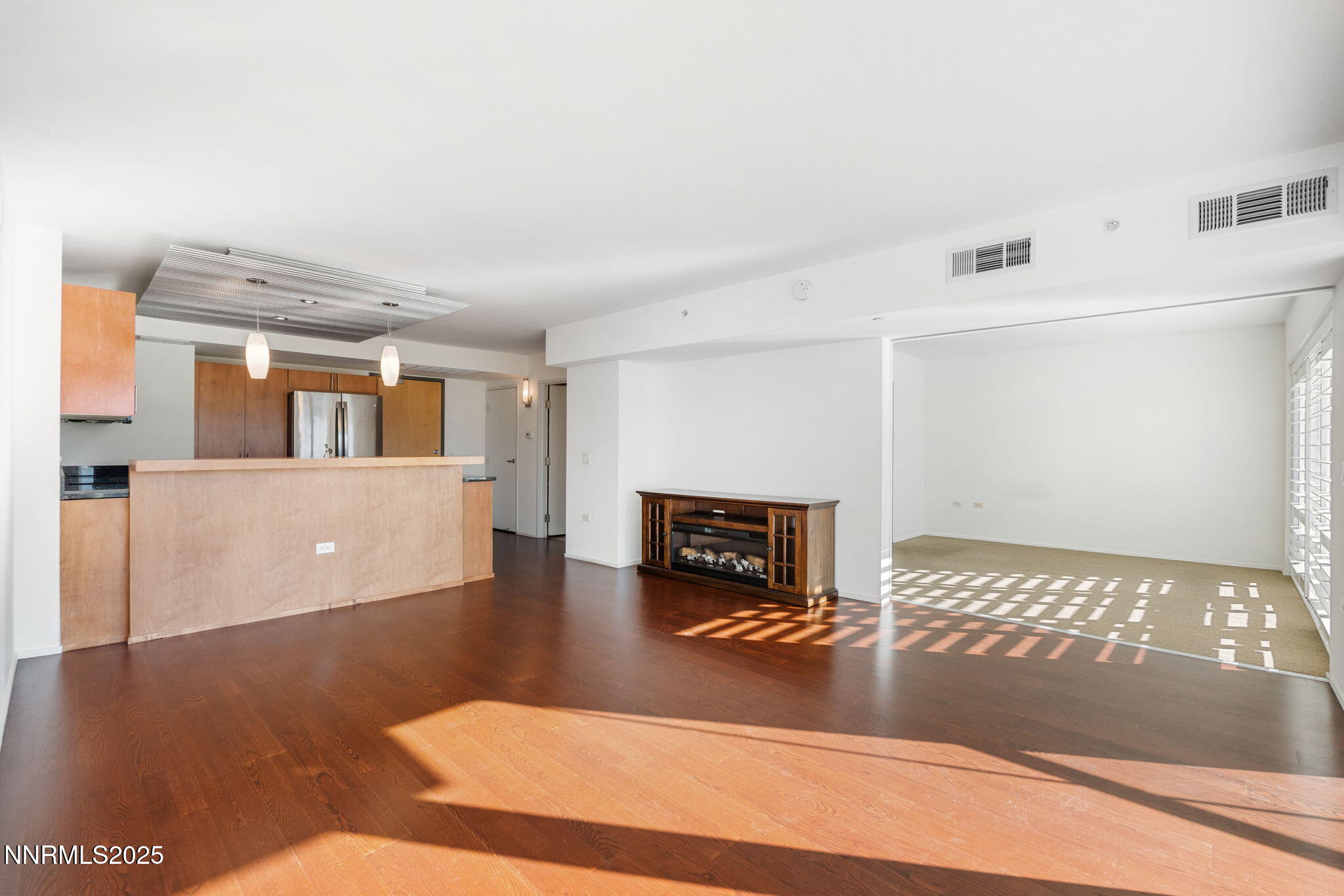 255 N Sierra Street Property Photo 12