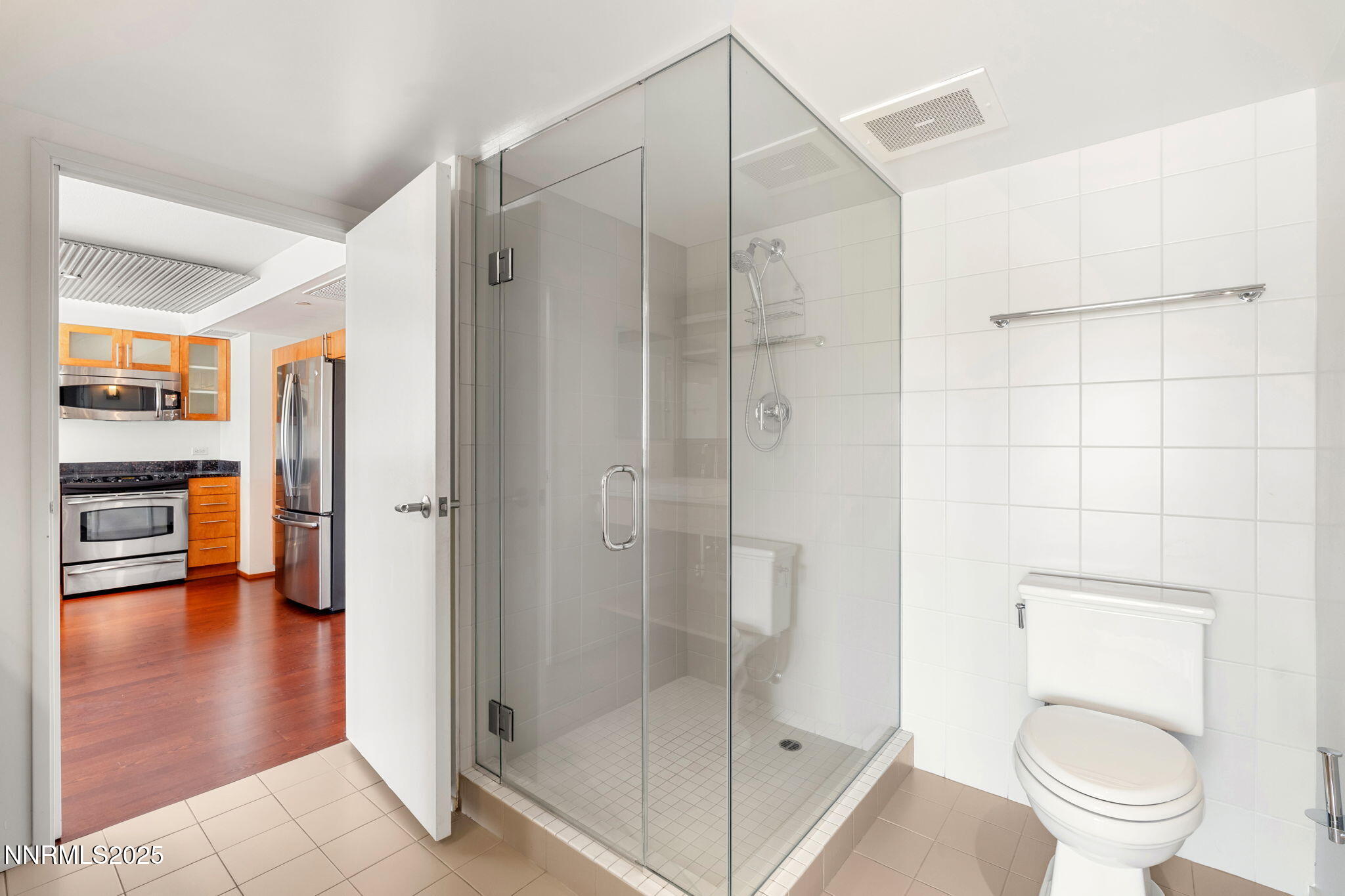 255 N Sierra Street Property Photo 23