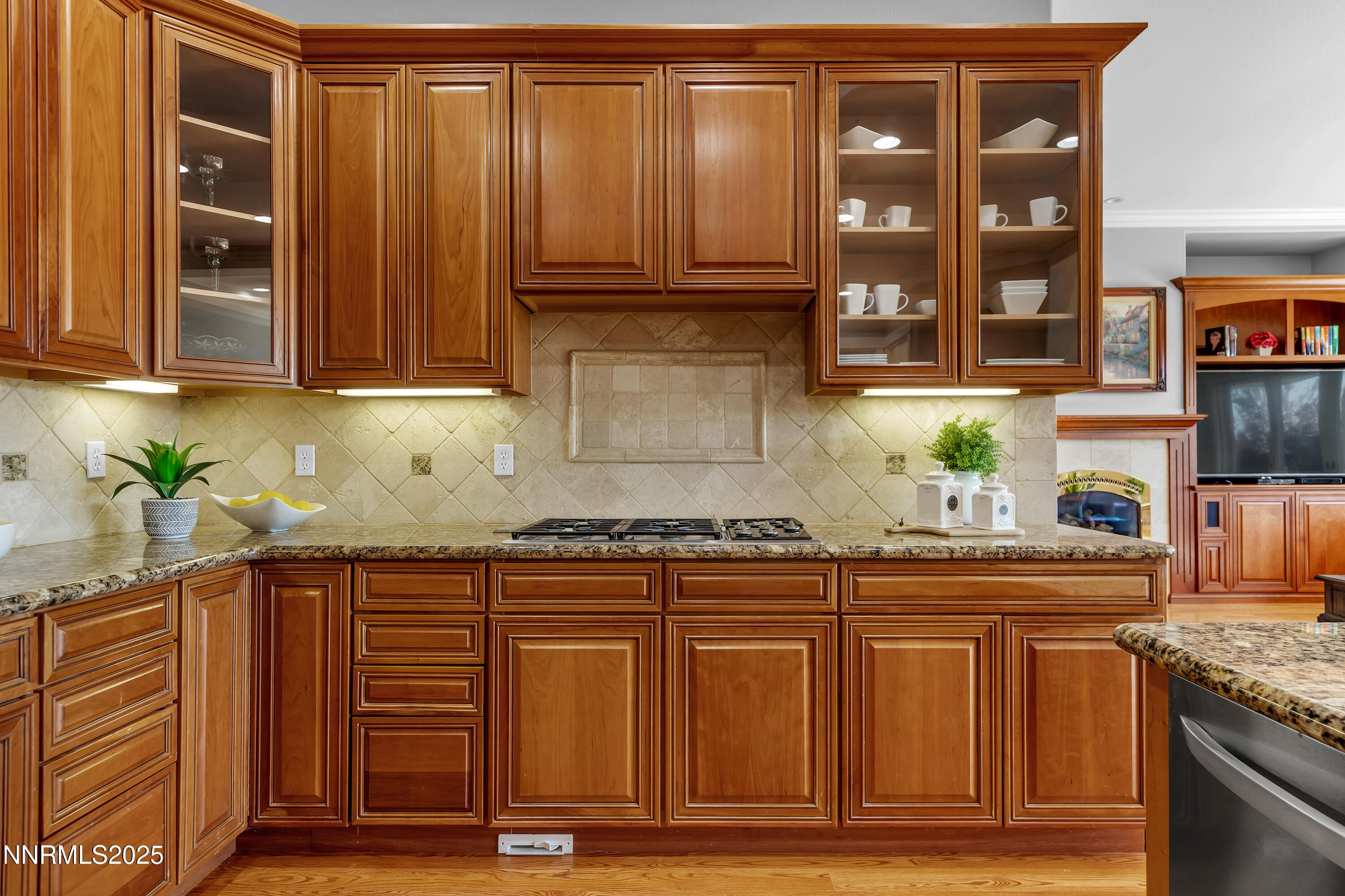 6970 Island Queen Court Property Photo 15
