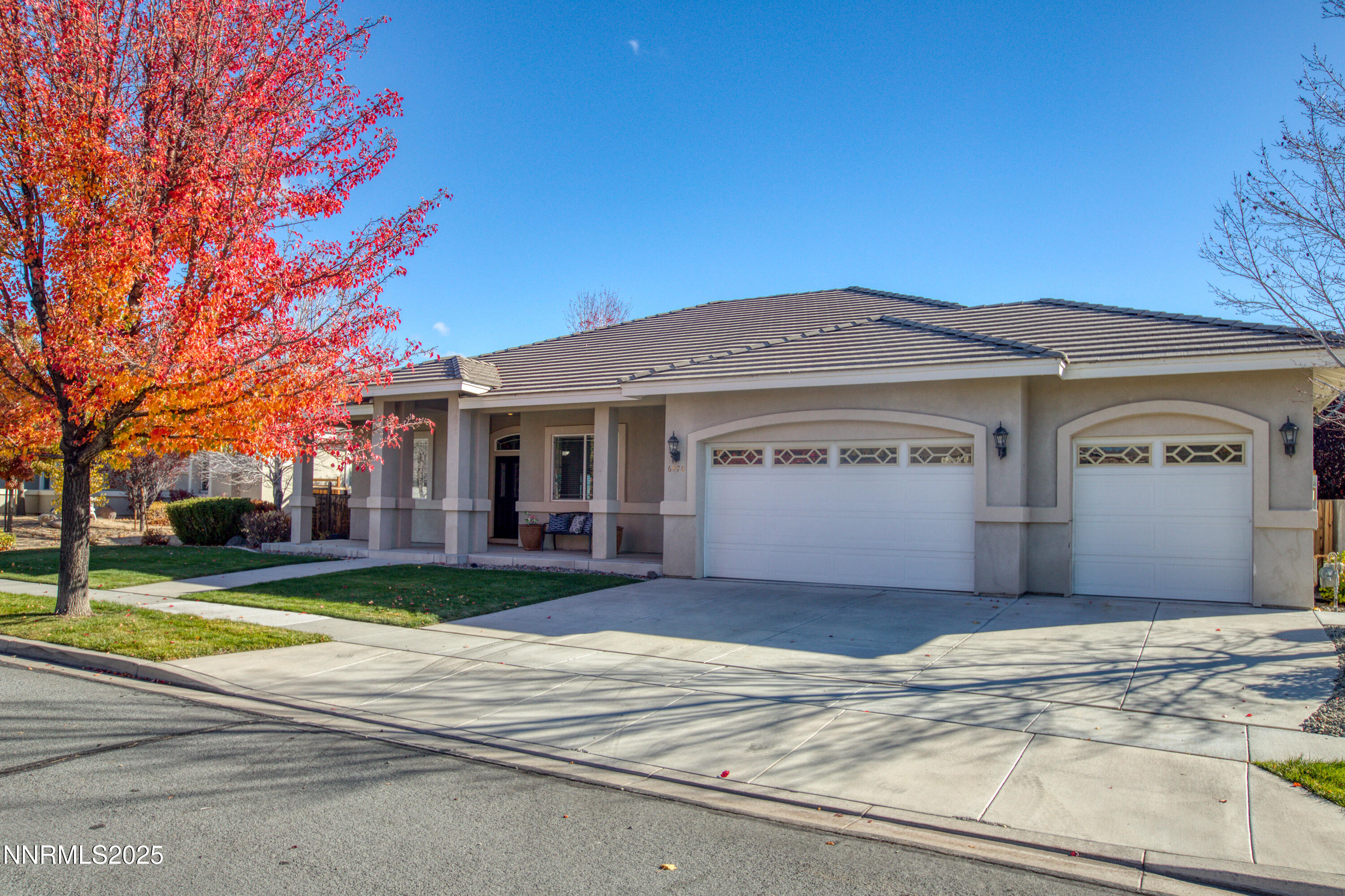 6970 Island Queen Court Property Photo 46