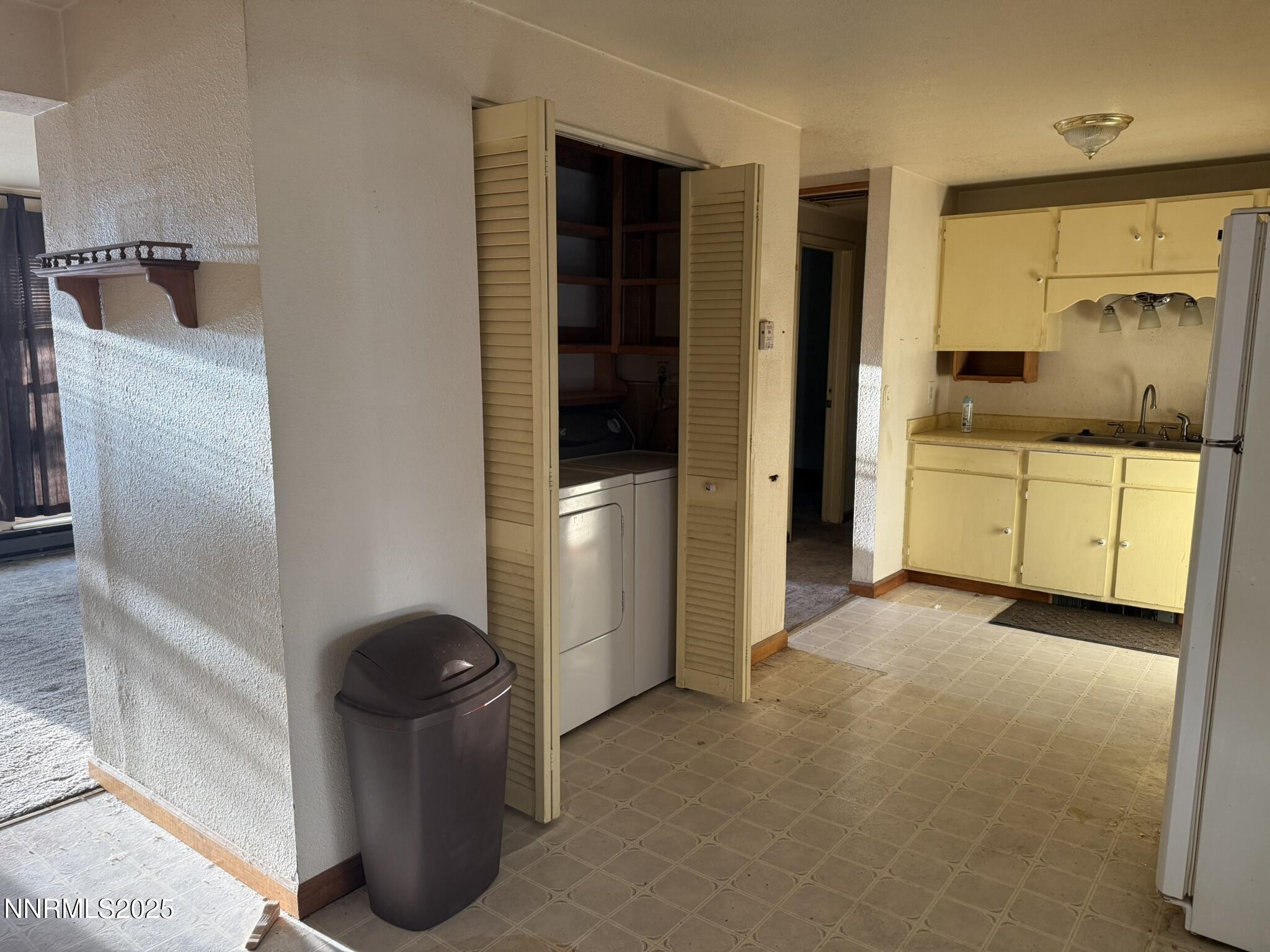 502 Prebble Street Property Photo 6