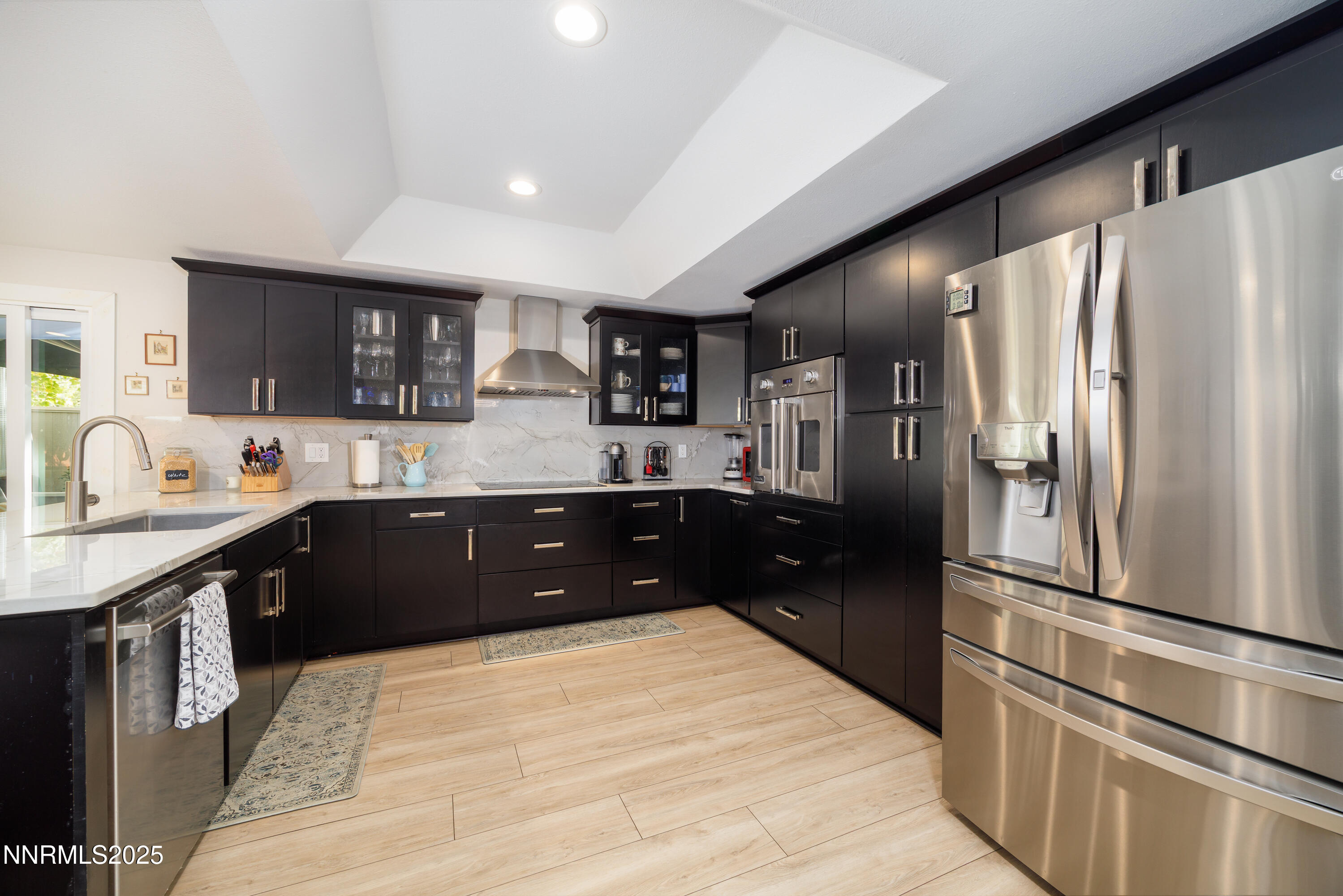 615 E Riverview Circle Property Photo 8