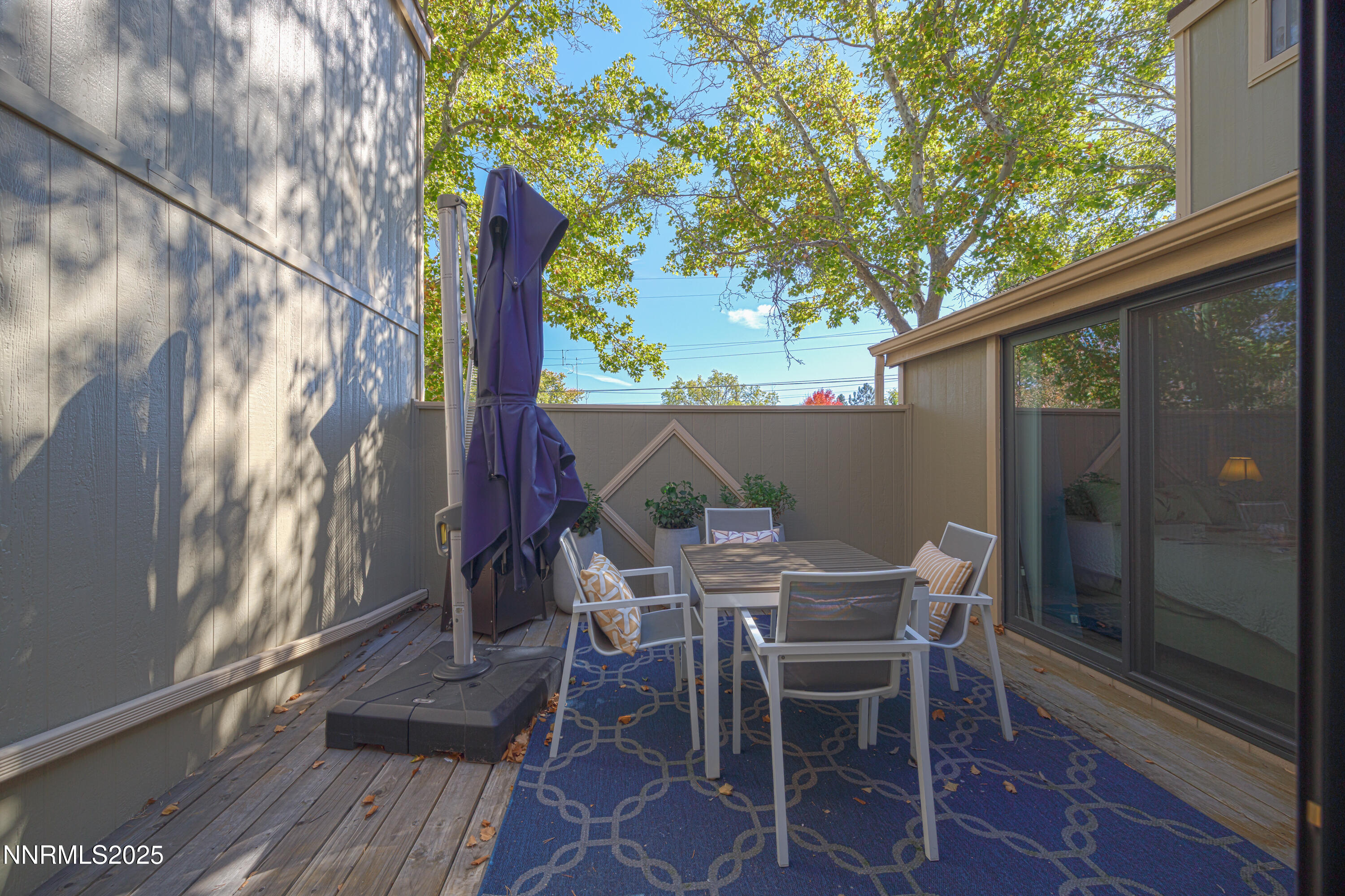 615 E Riverview Circle Property Photo 10