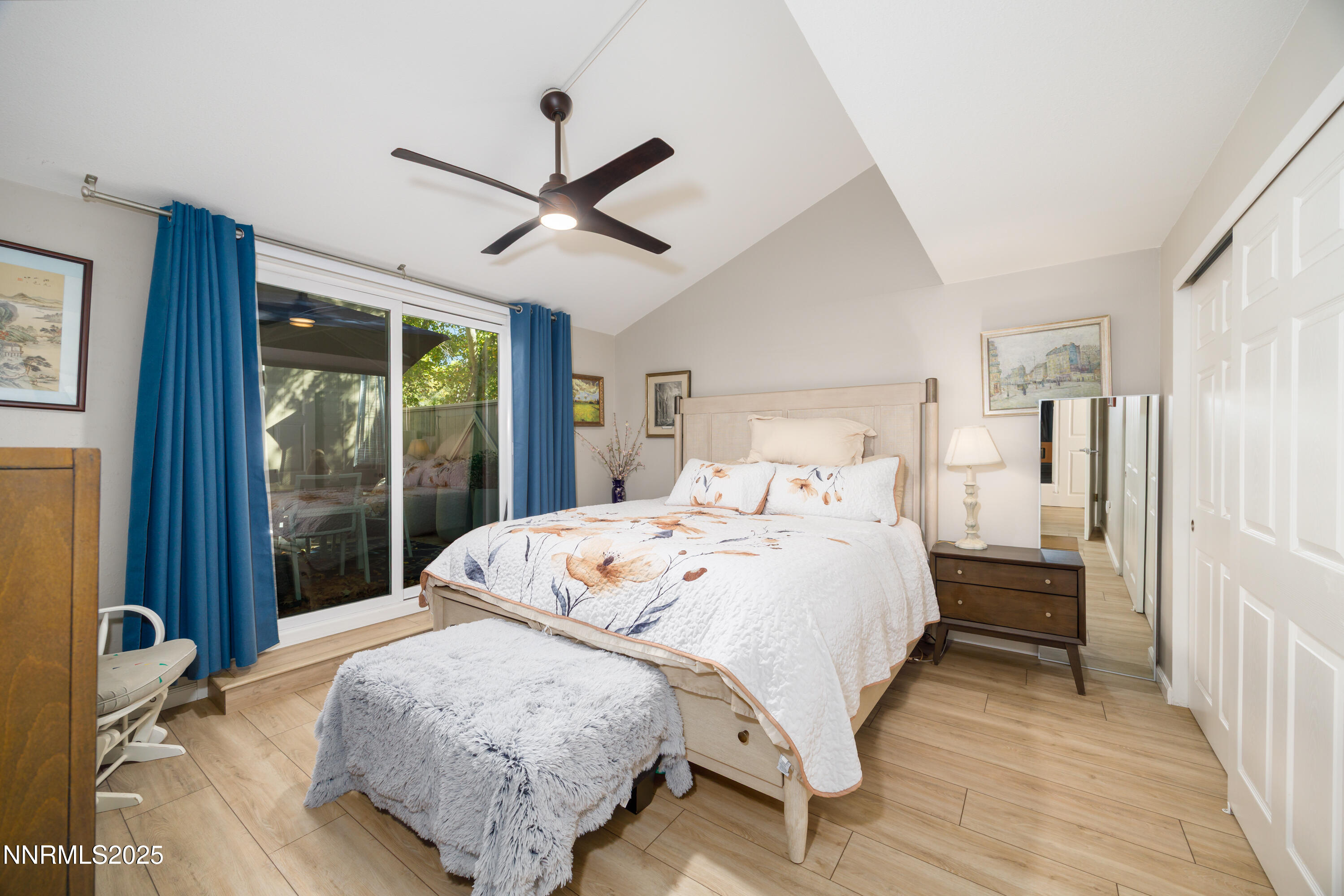 615 E Riverview Circle Property Photo 11