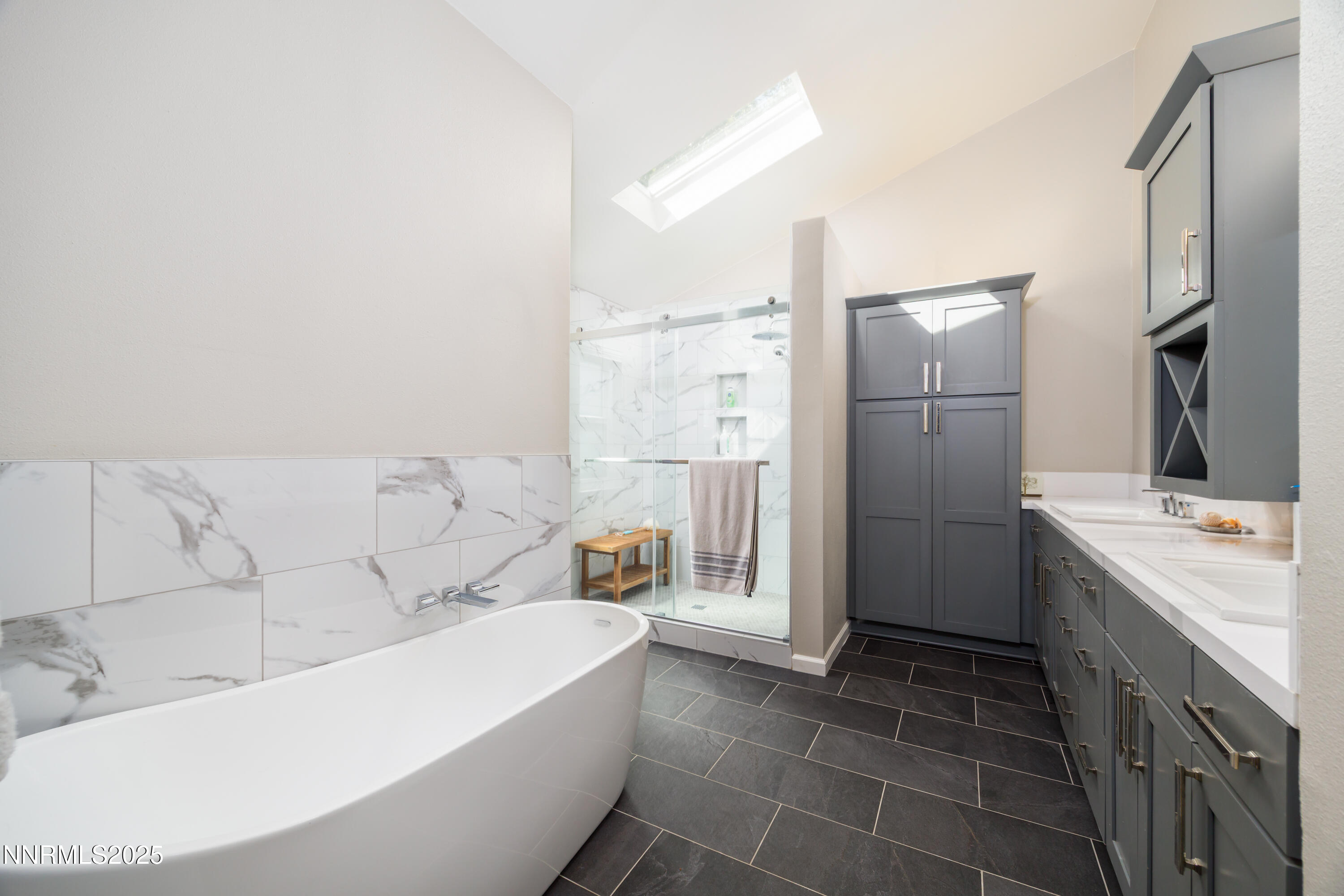 615 E Riverview Circle Property Photo 14