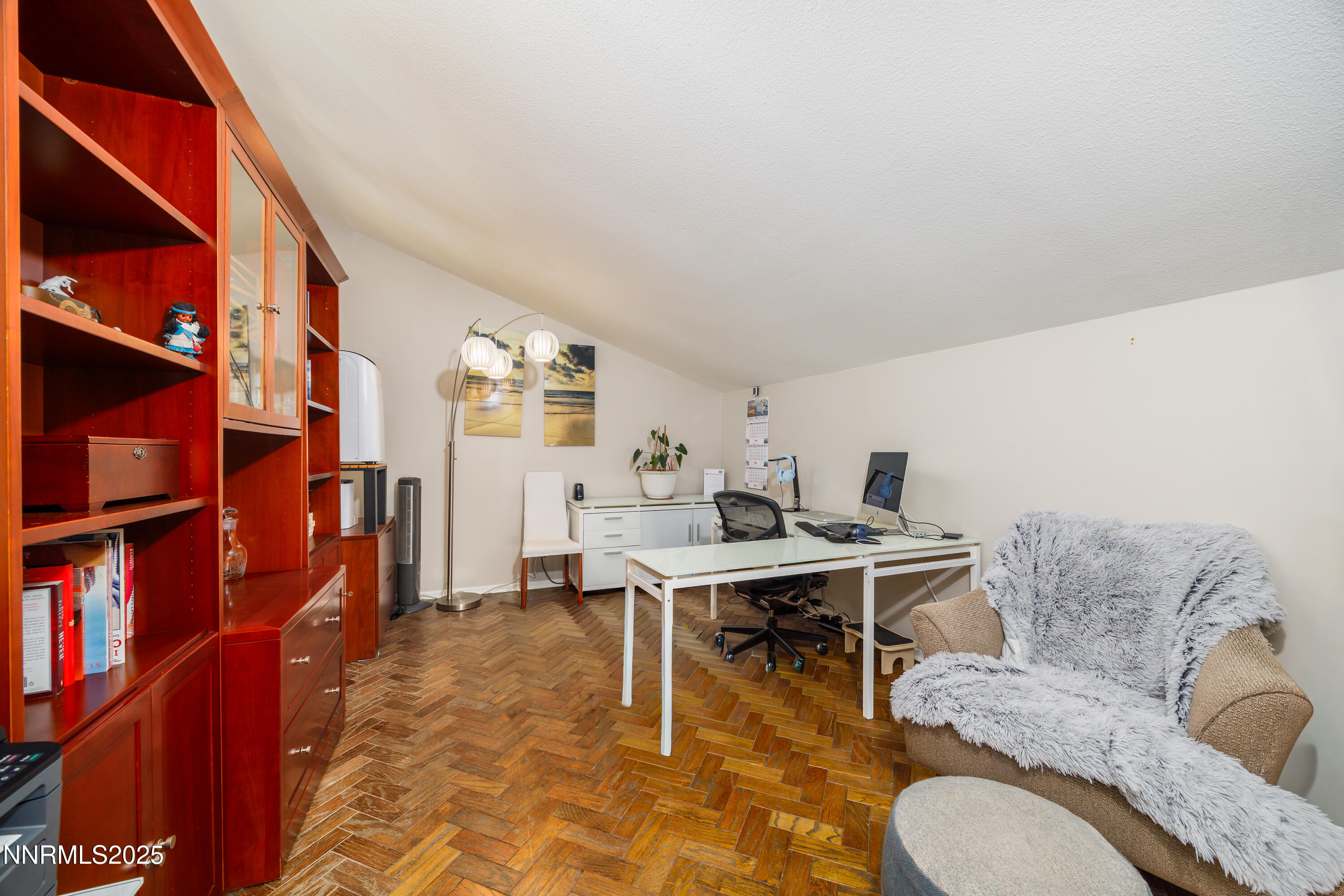 615 E Riverview Circle Property Photo 16