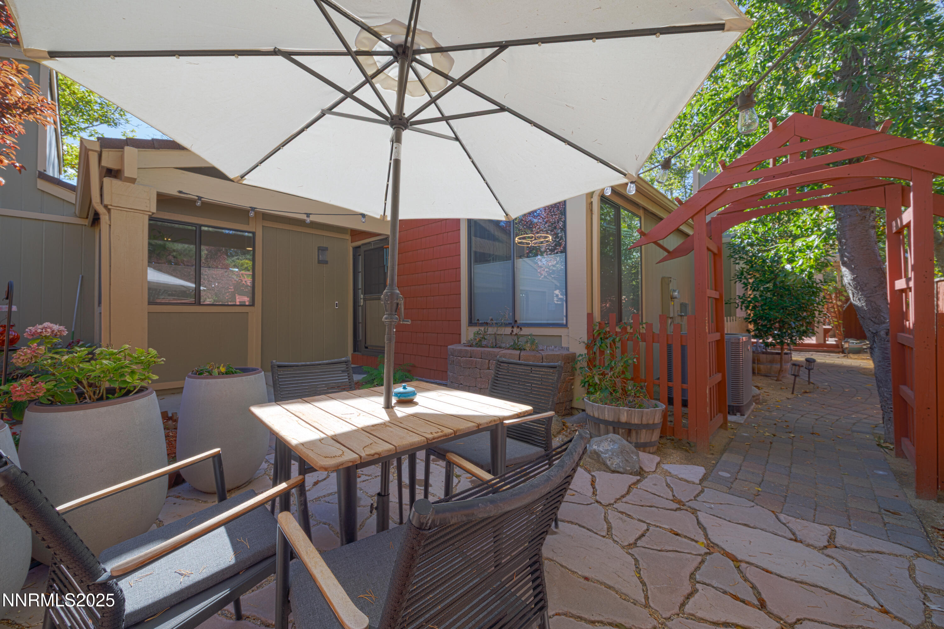 615 E Riverview Circle Property Photo 17