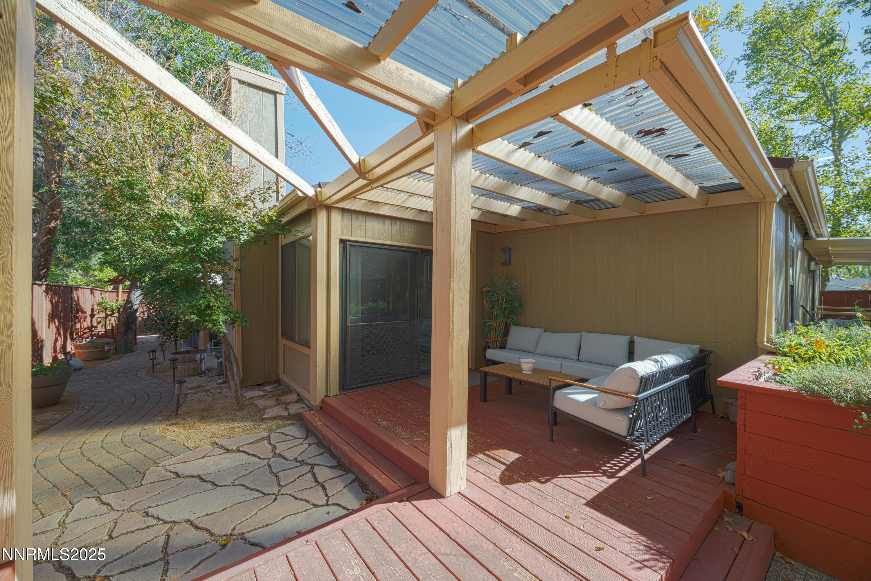 615 E Riverview Circle Property Photo 20