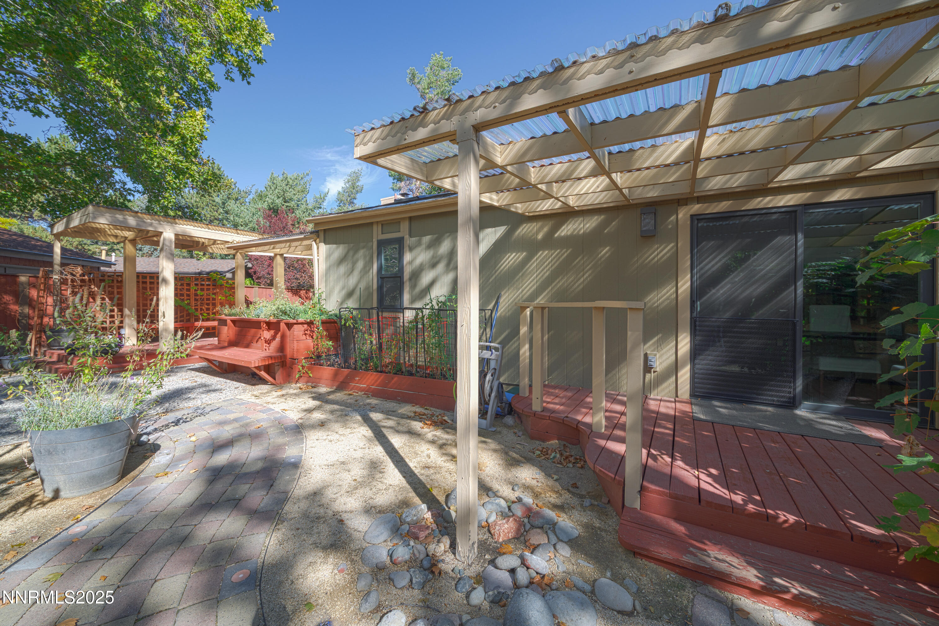 615 E Riverview Circle Property Photo 23