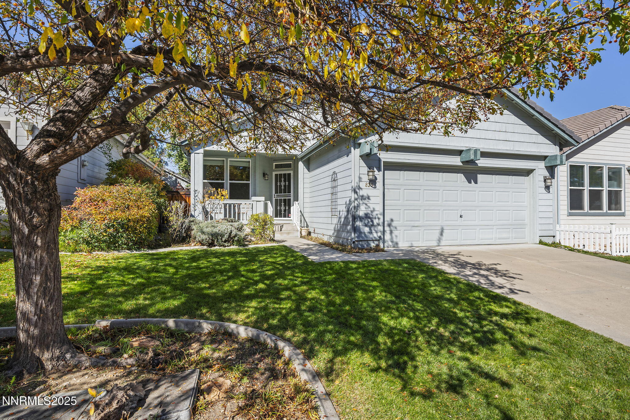 825 Caughlin Crossing Property Photo 1